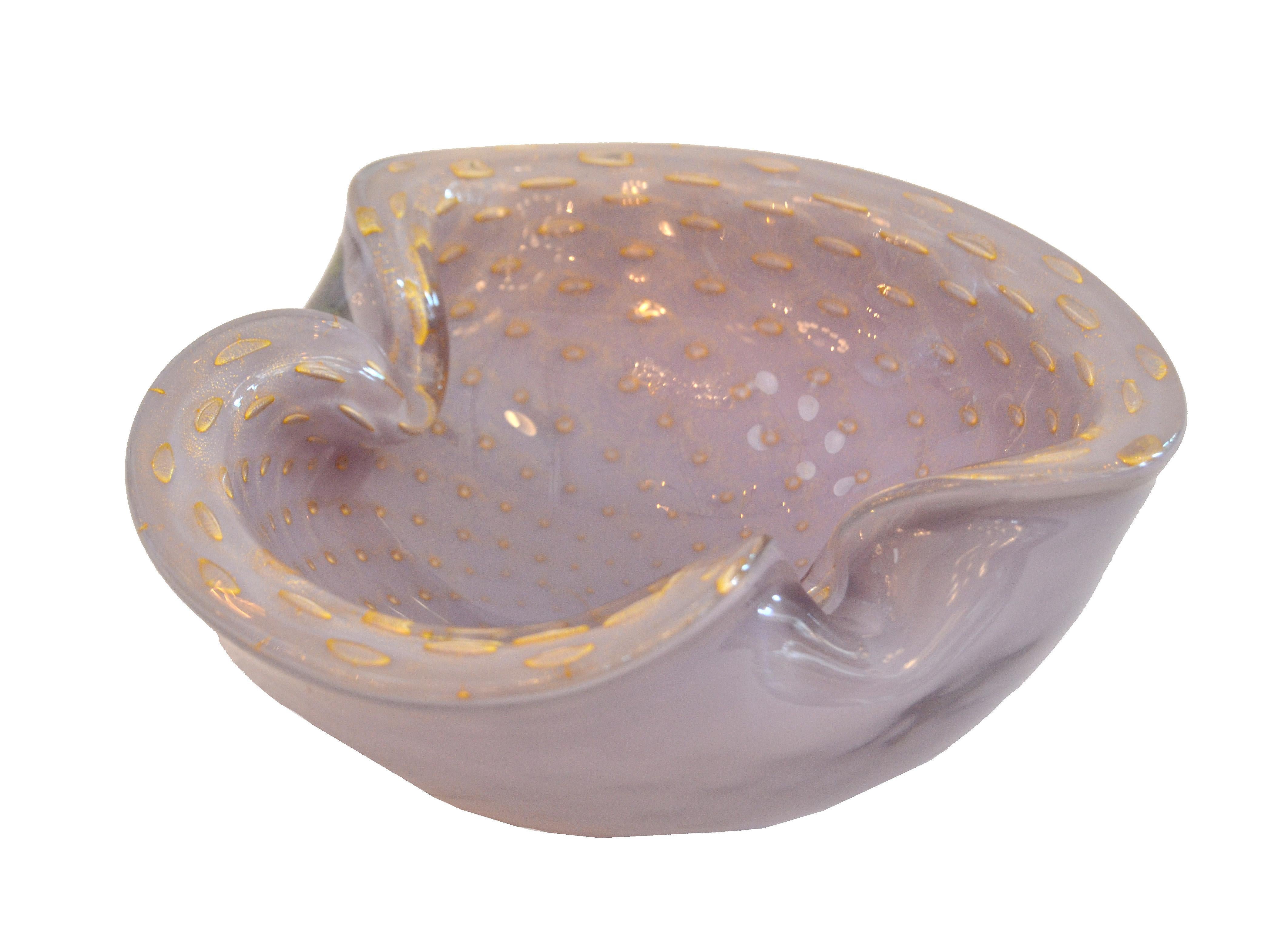 Murano Glass light purple and gold flecks bowl / catchall.
No markings.
Simply beautiful.