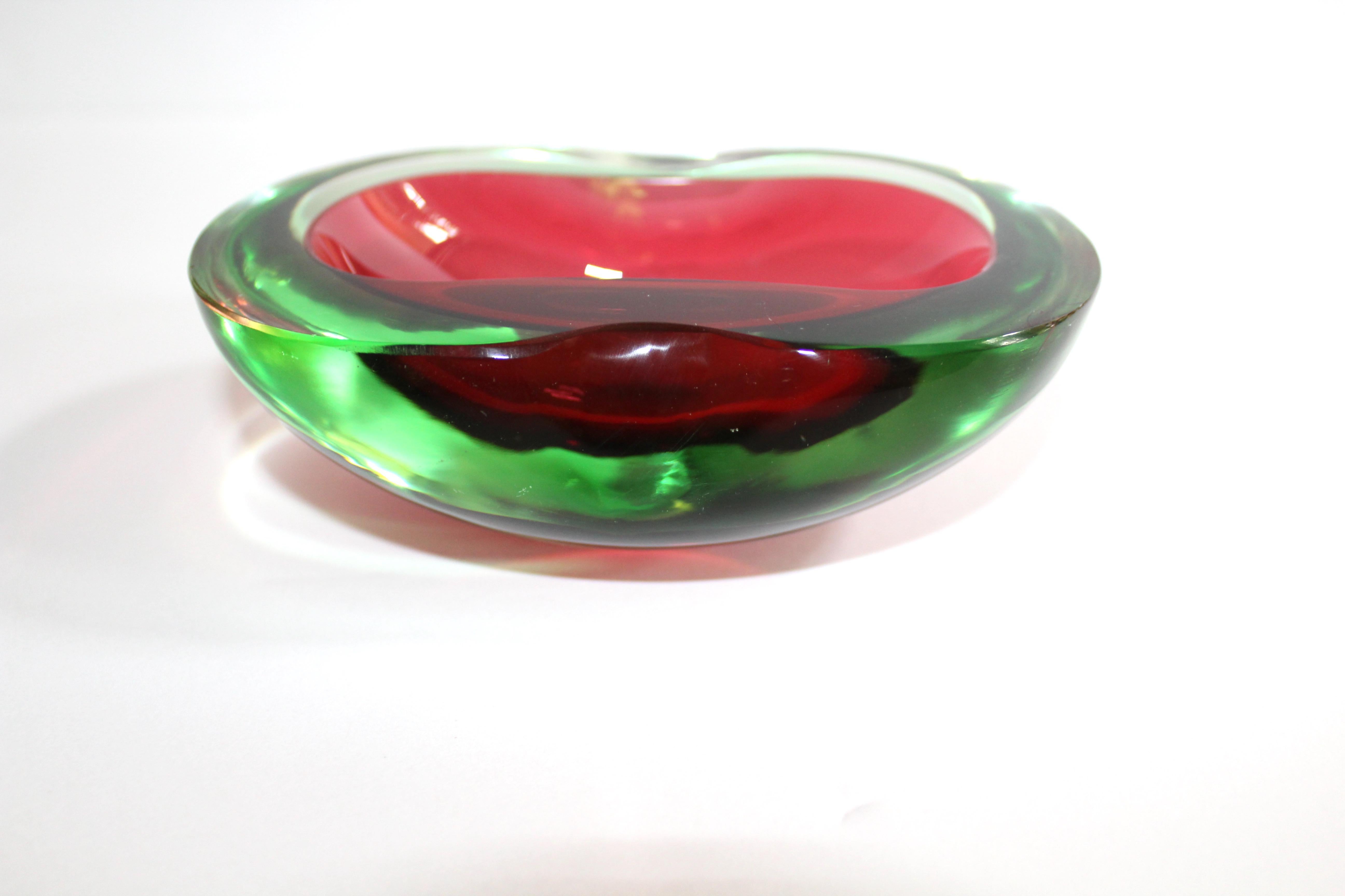 Italian Murano Glass Red and Green Sommerso Ashtray and Bowl, 1960s
