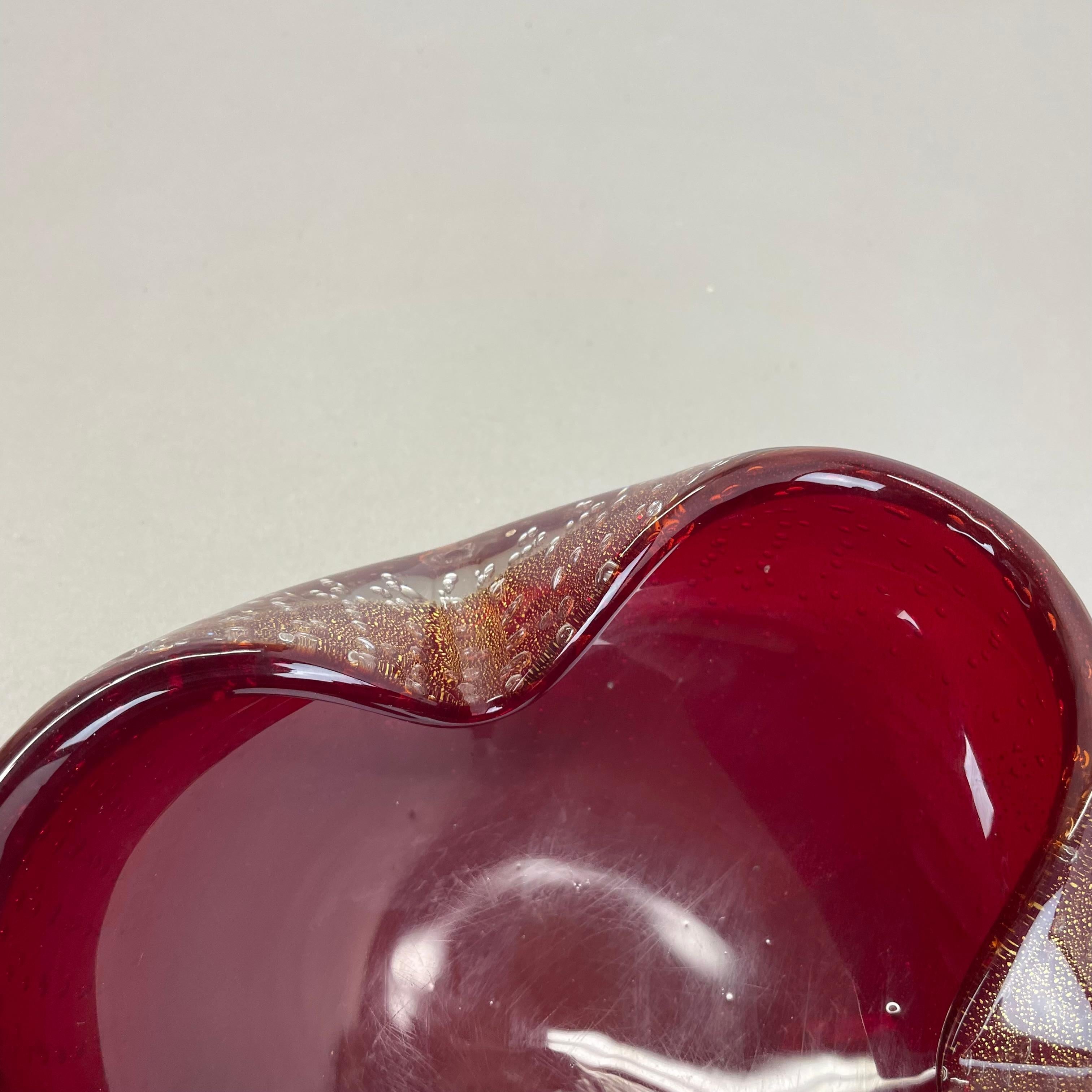 Posacenere a conchiglia con elemento a ciotola in vetro di Murano 