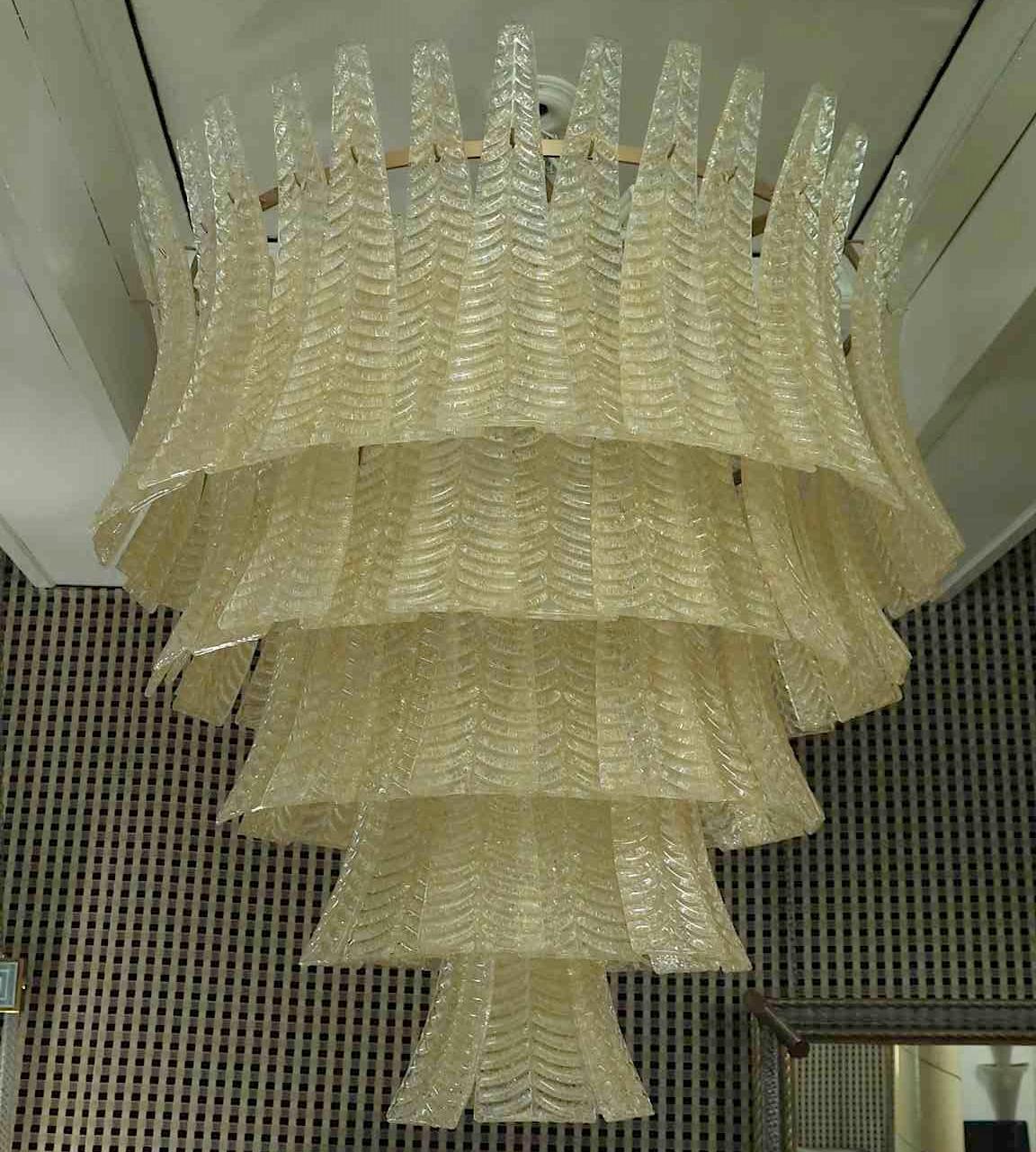 Murano Glass Round Gold Color Mid-Century Chandelier, 1970 For Sale 5