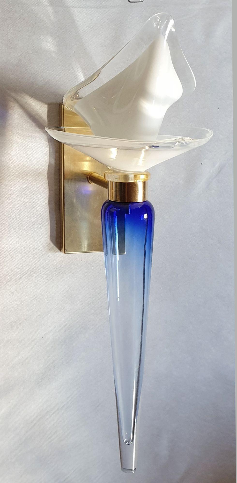 italien Paire d'appliques en verre de Murano par Seguso en vente