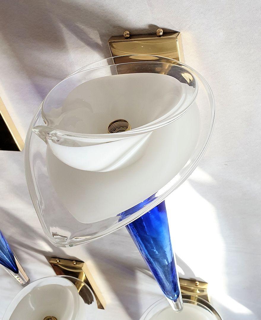 Laiton Paire d'appliques en verre de Murano par Seguso en vente