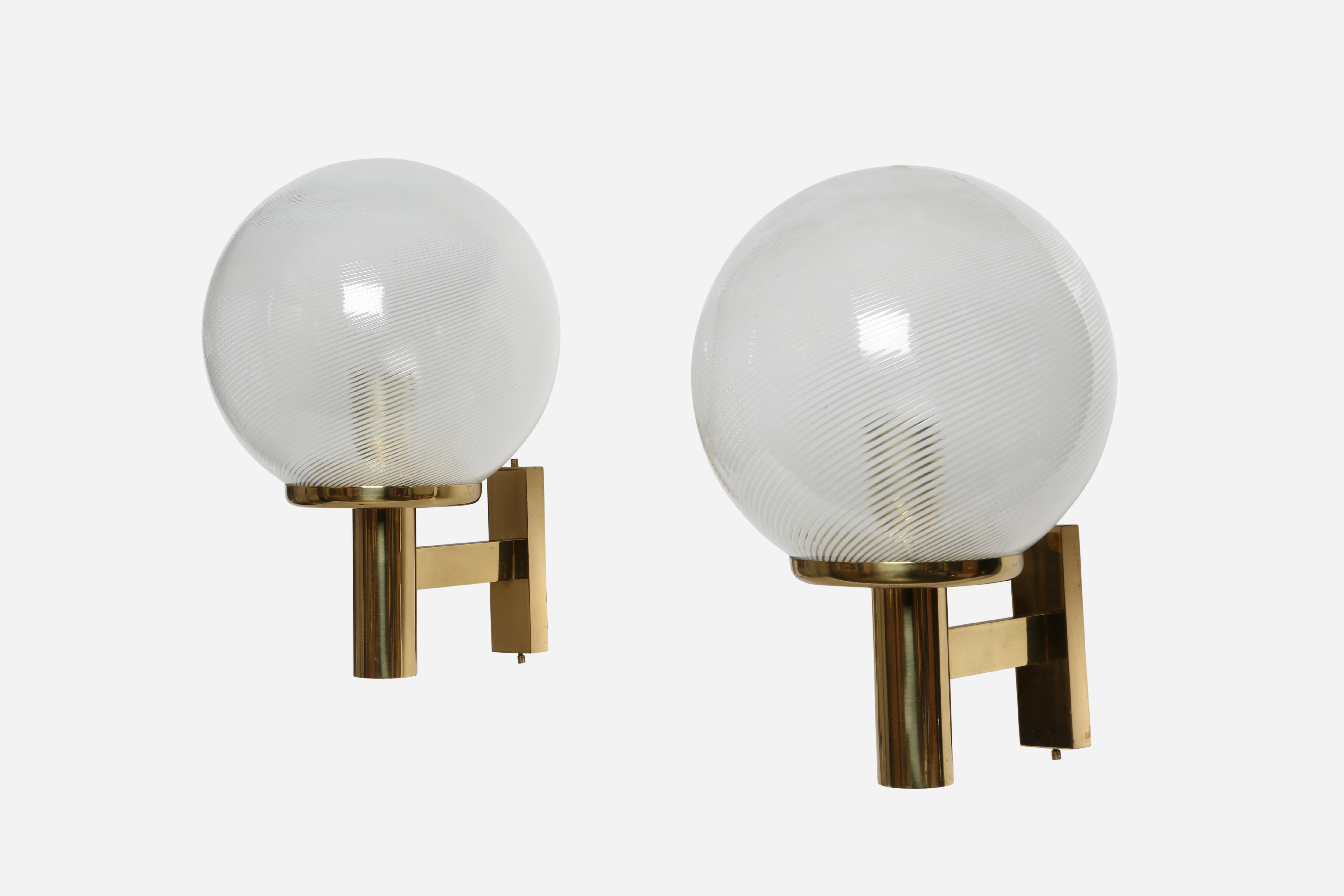 Italian Murano Glass Sconces by Venini, a Pair Attributed For Sale