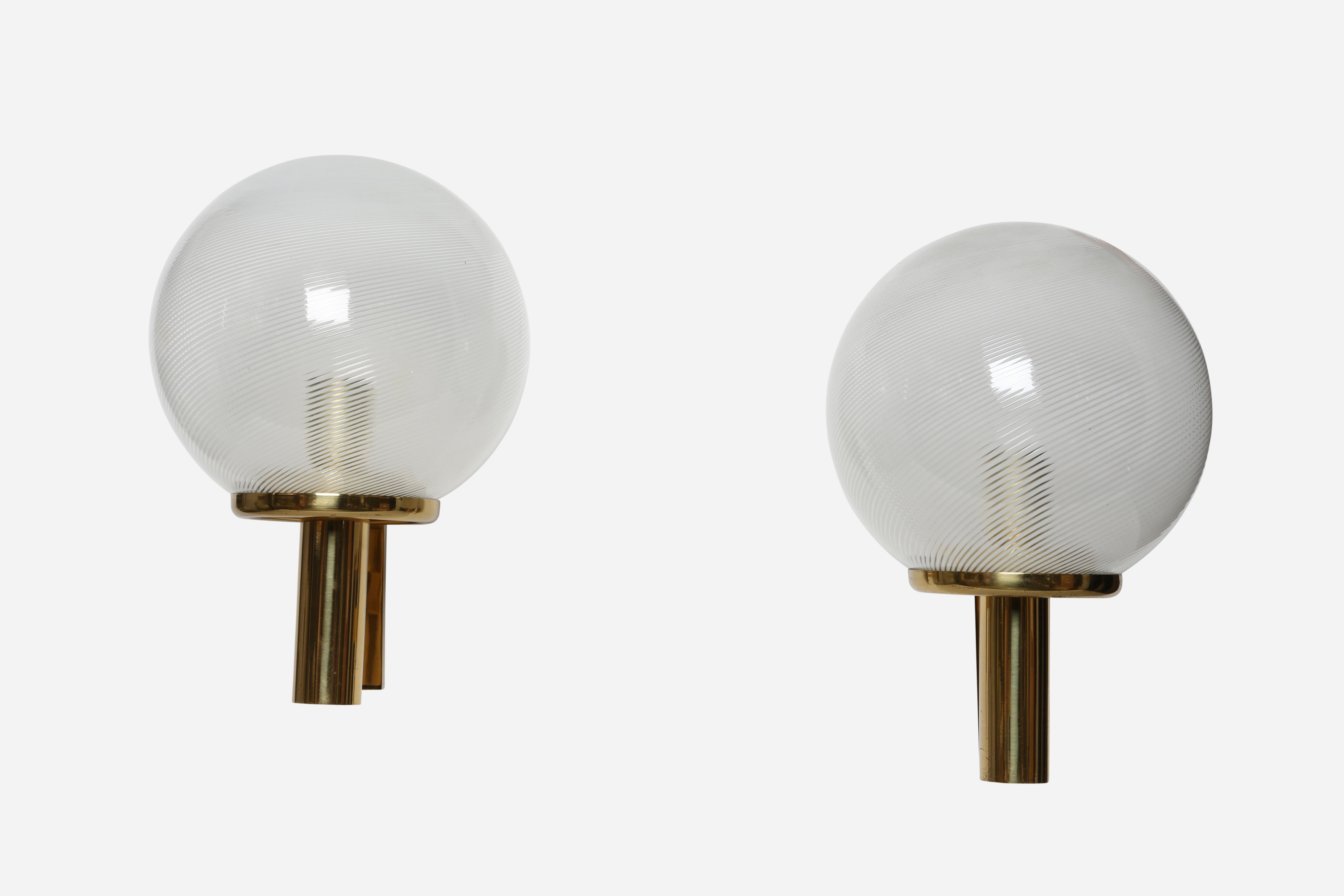 Apliques de cristal de Murano de Venini, un par Italia circa 1960s mediados del siglo XX en venta