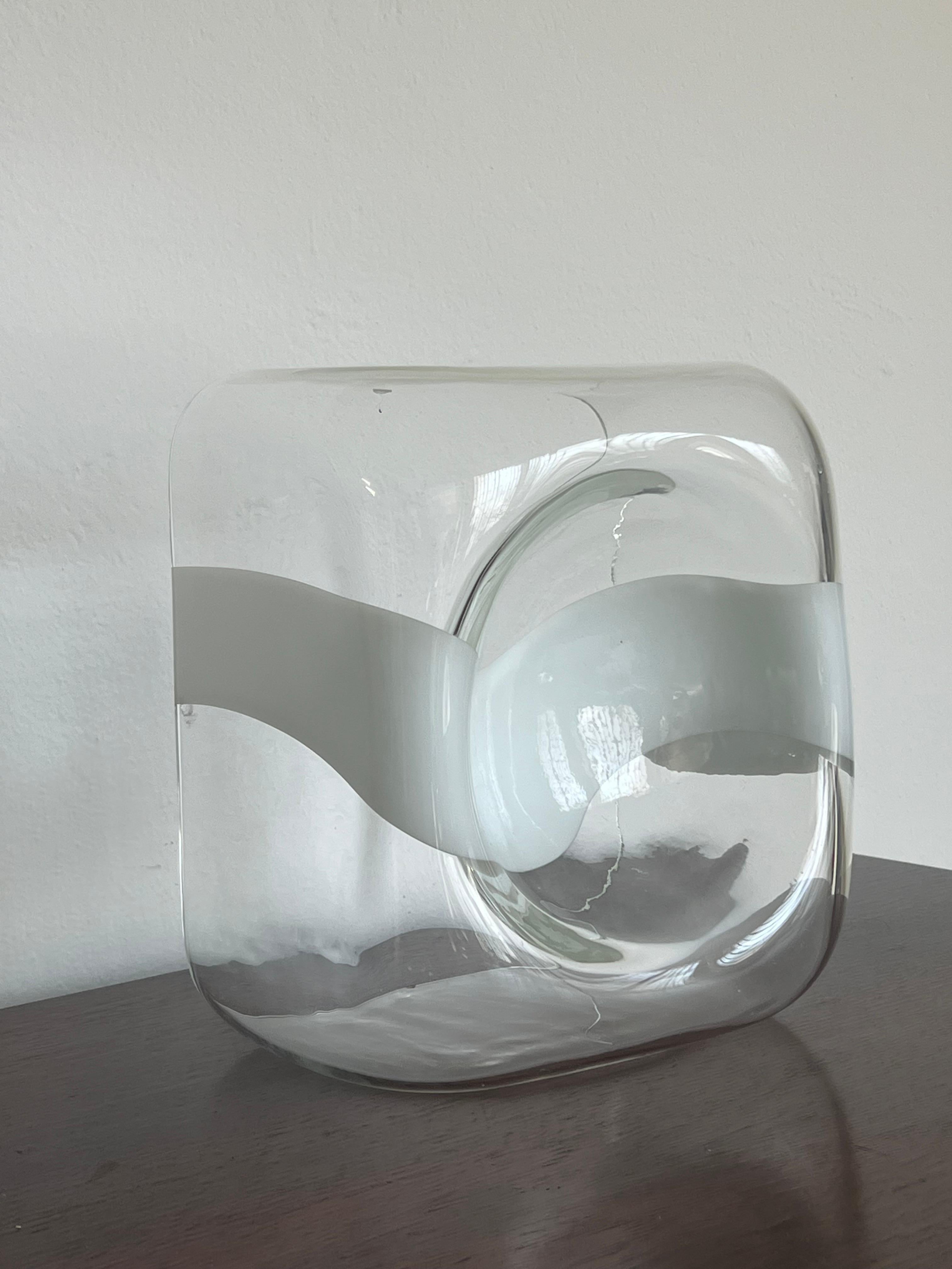 Coupe sculpture en verre Murano par Carlo Nason pour Mazzega Murano 1970 verre clair en vente 5
