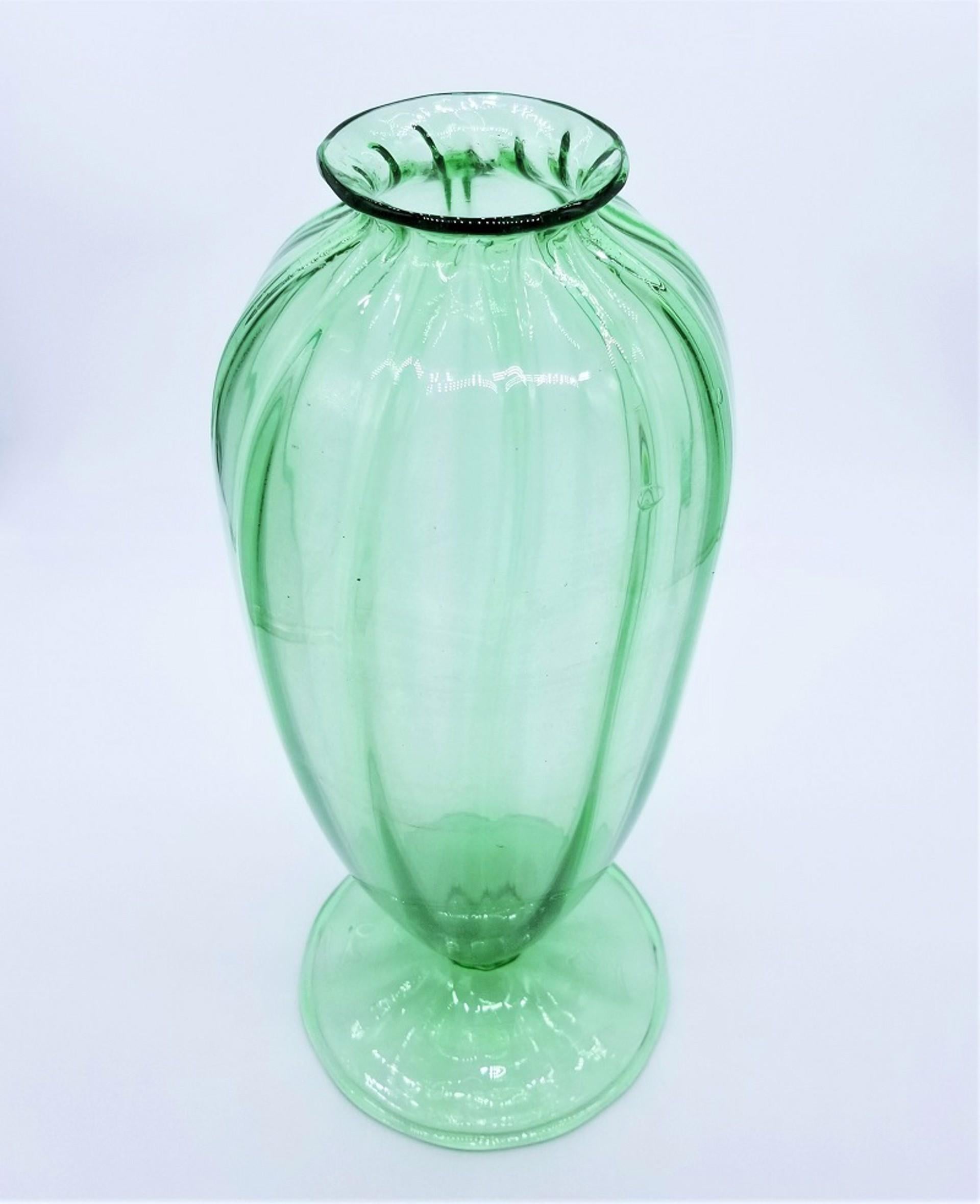 Costolato Vase Light Green For Sale 3