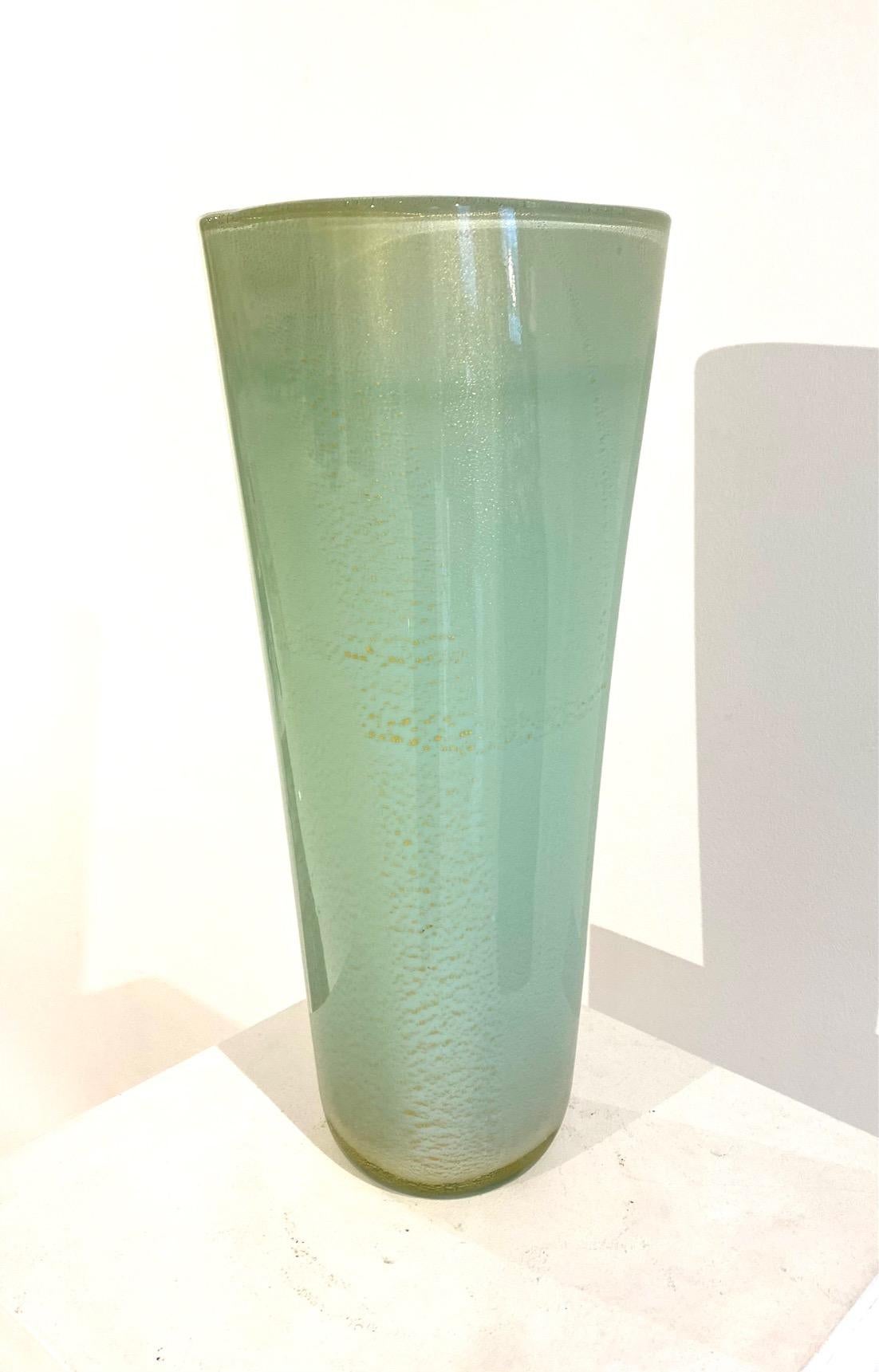 Mid-20th Century Murano glass “sea foam” and gold specks vase by Seguso For Sale