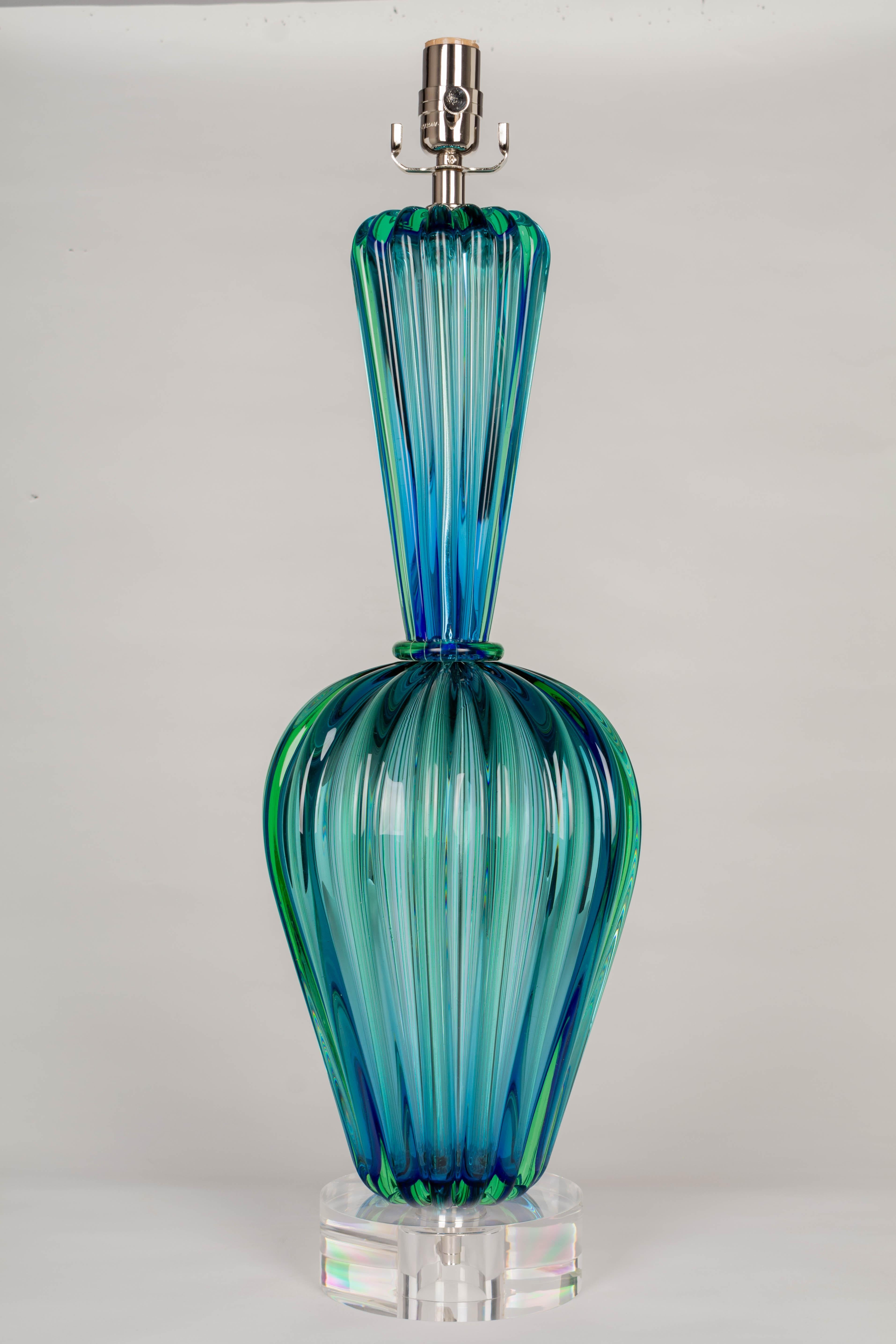 Hand-Crafted Murano Glass Seguso Mid Century Lamp For Sale