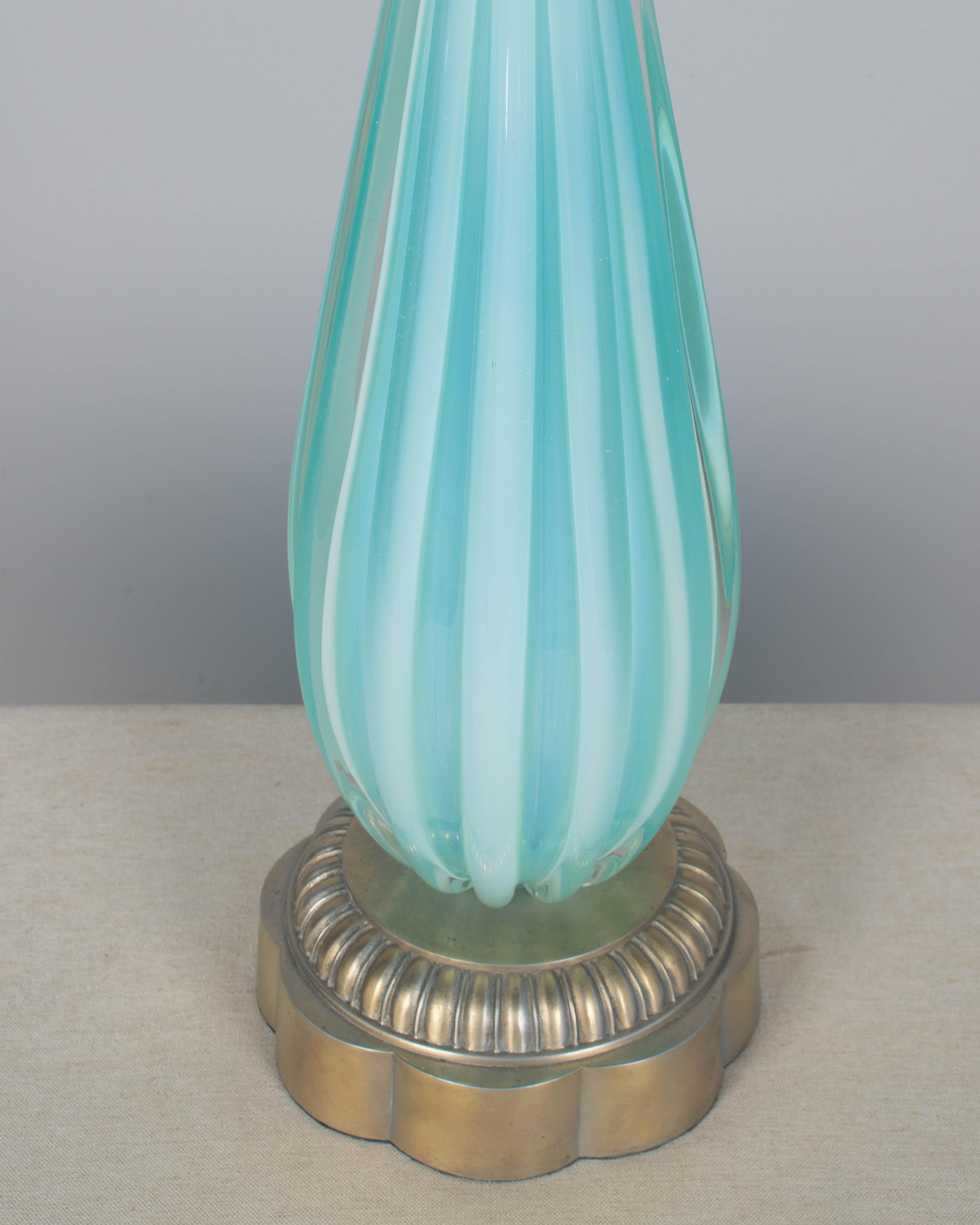 Laiton Murano Glass Seguso Mid Century Lamp en vente