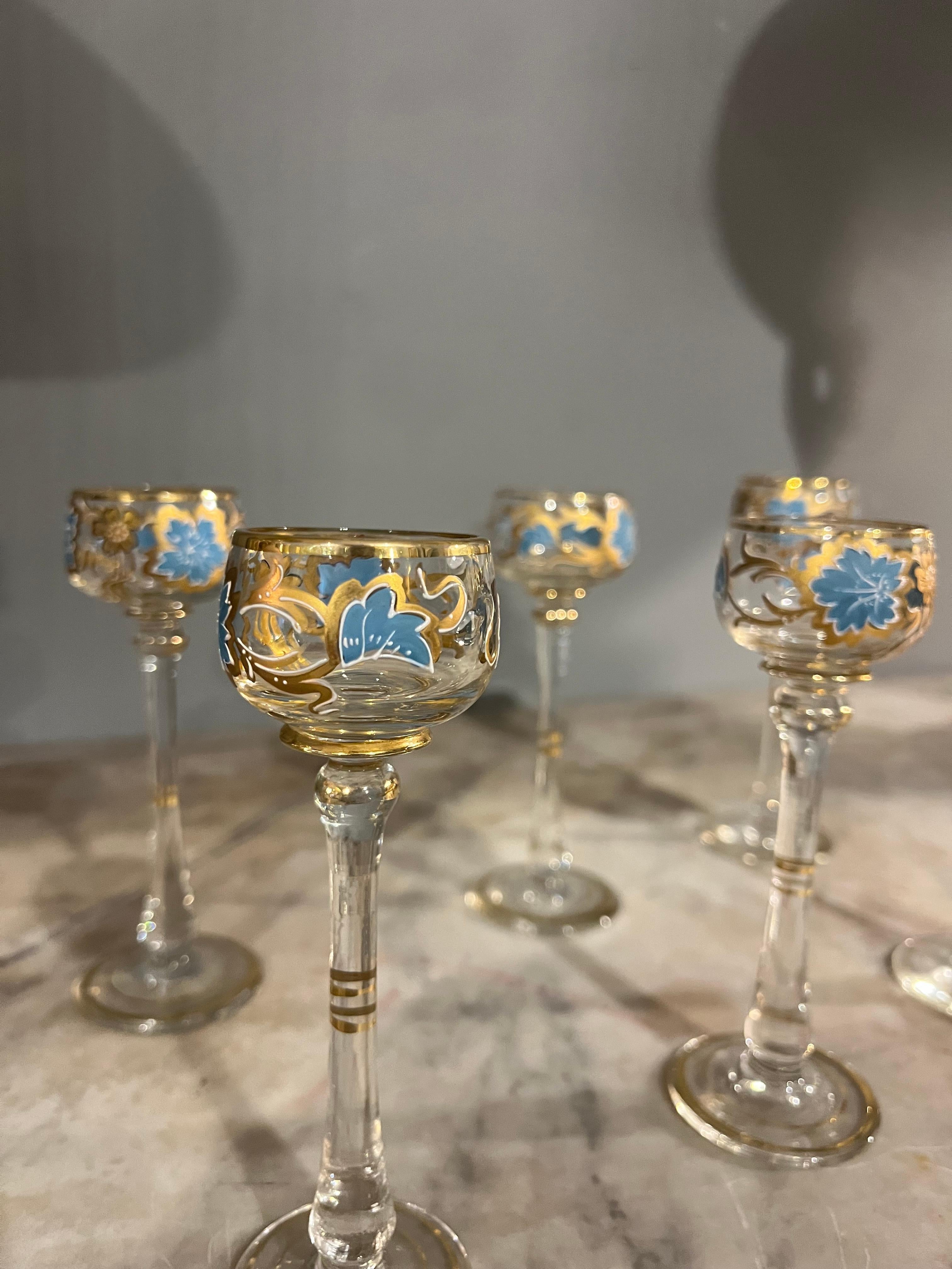Service en verre de Murano, élégance vénitienne avec finitions en or et fleurs de Sma en vente 5