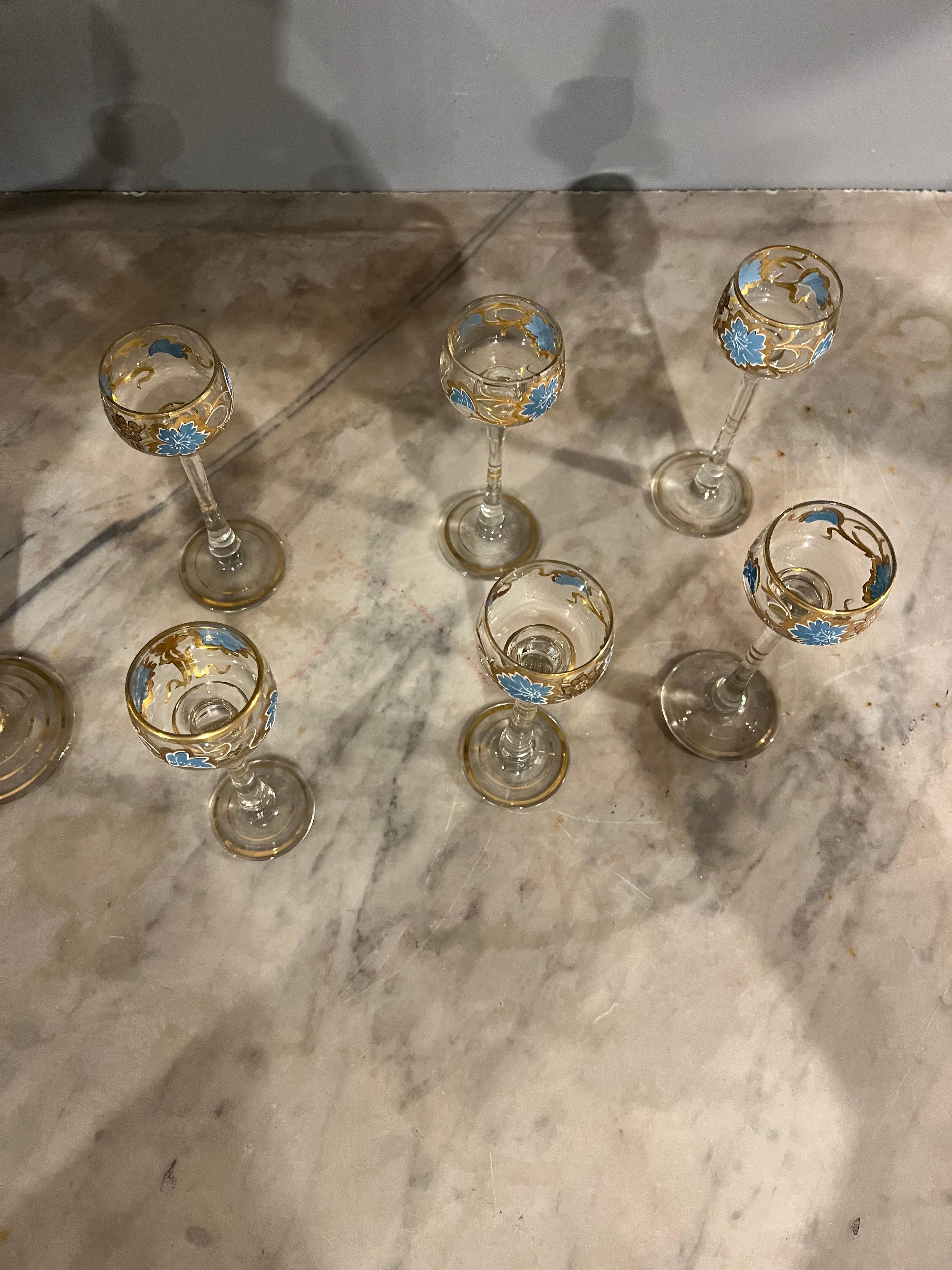 Service en verre de Murano, élégance vénitienne avec finitions en or et fleurs de Sma en vente 6