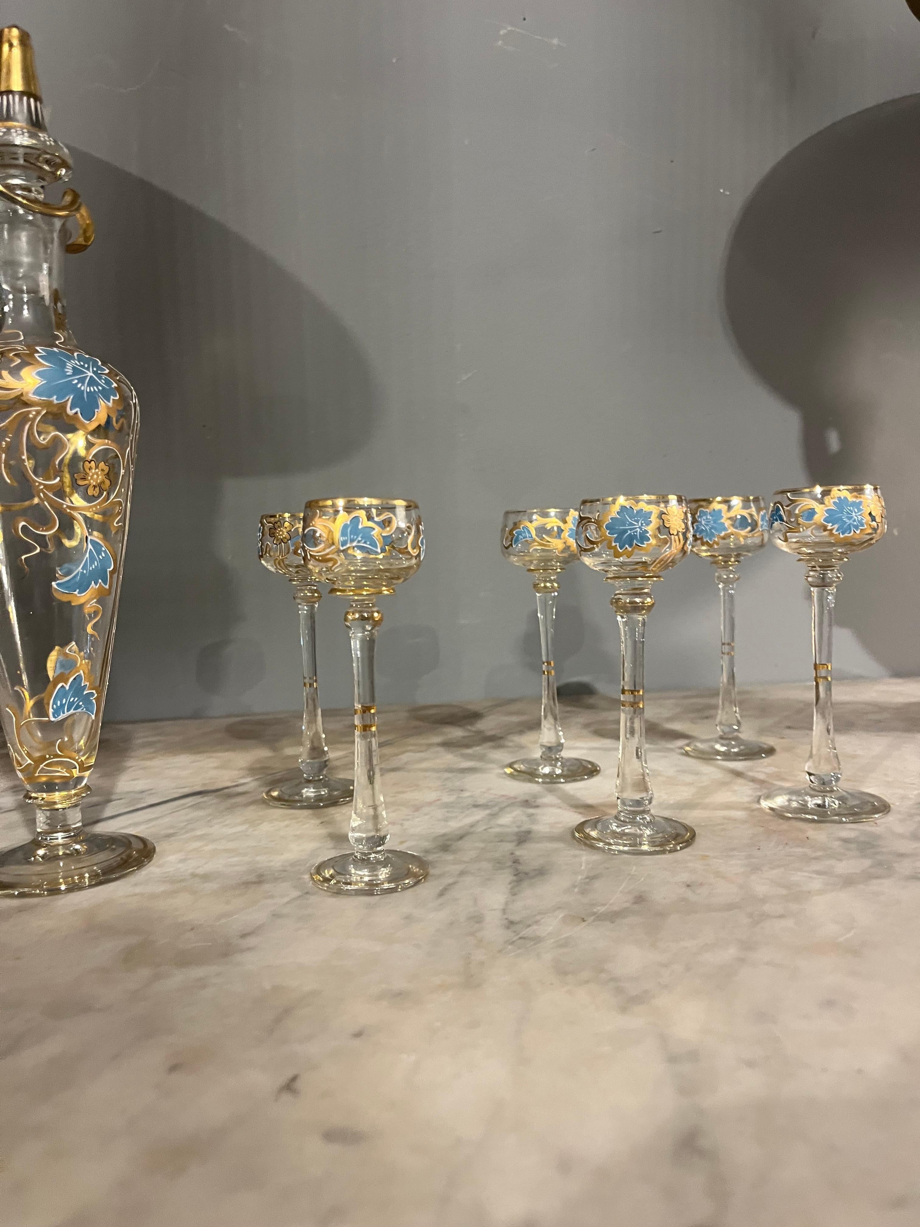 Service en verre de Murano, élégance vénitienne avec finitions en or et fleurs de Sma Bon état - En vente à Catania, IT