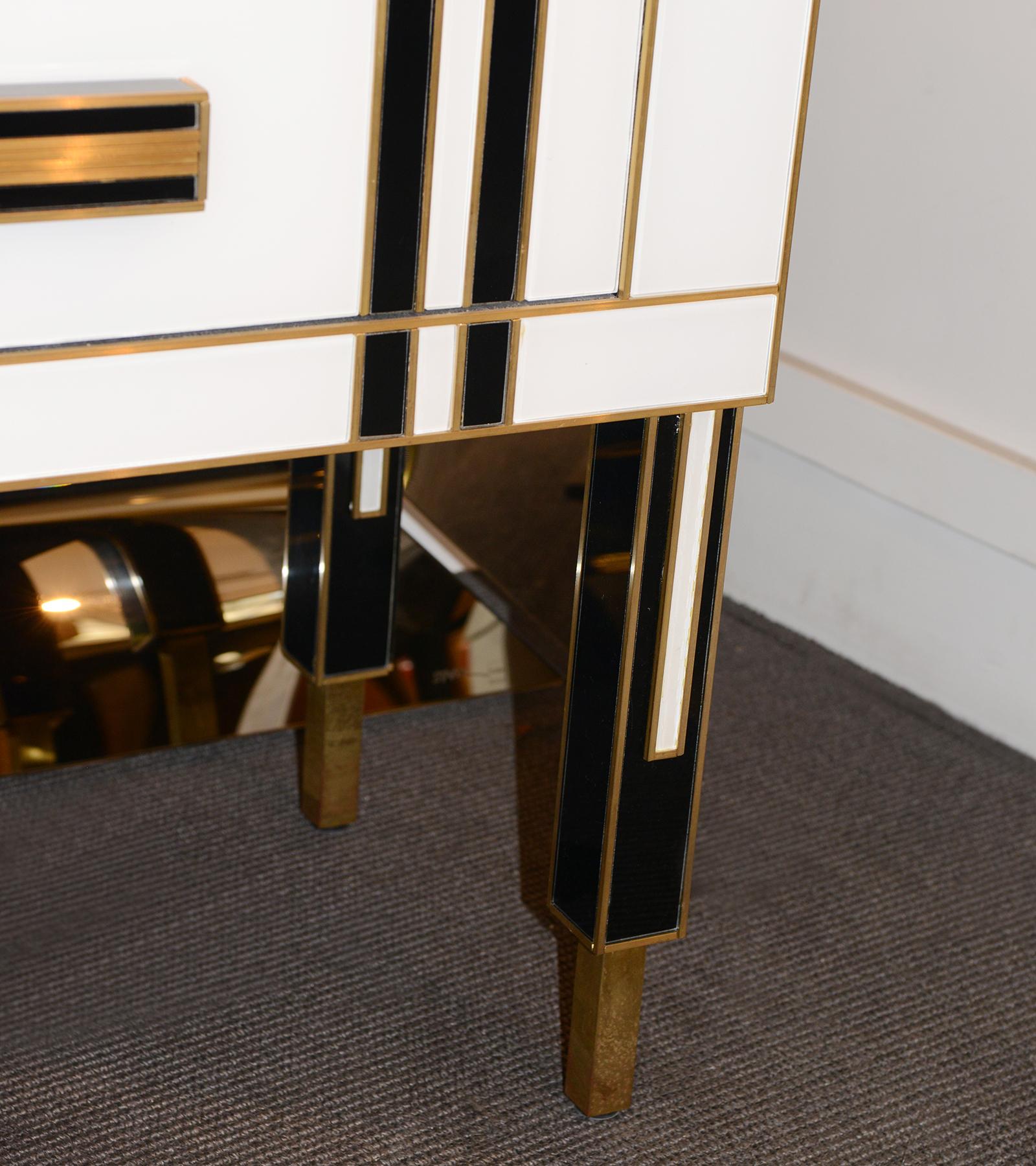 Murano Glass Set of 2 Chest of Drawers For Sale 2