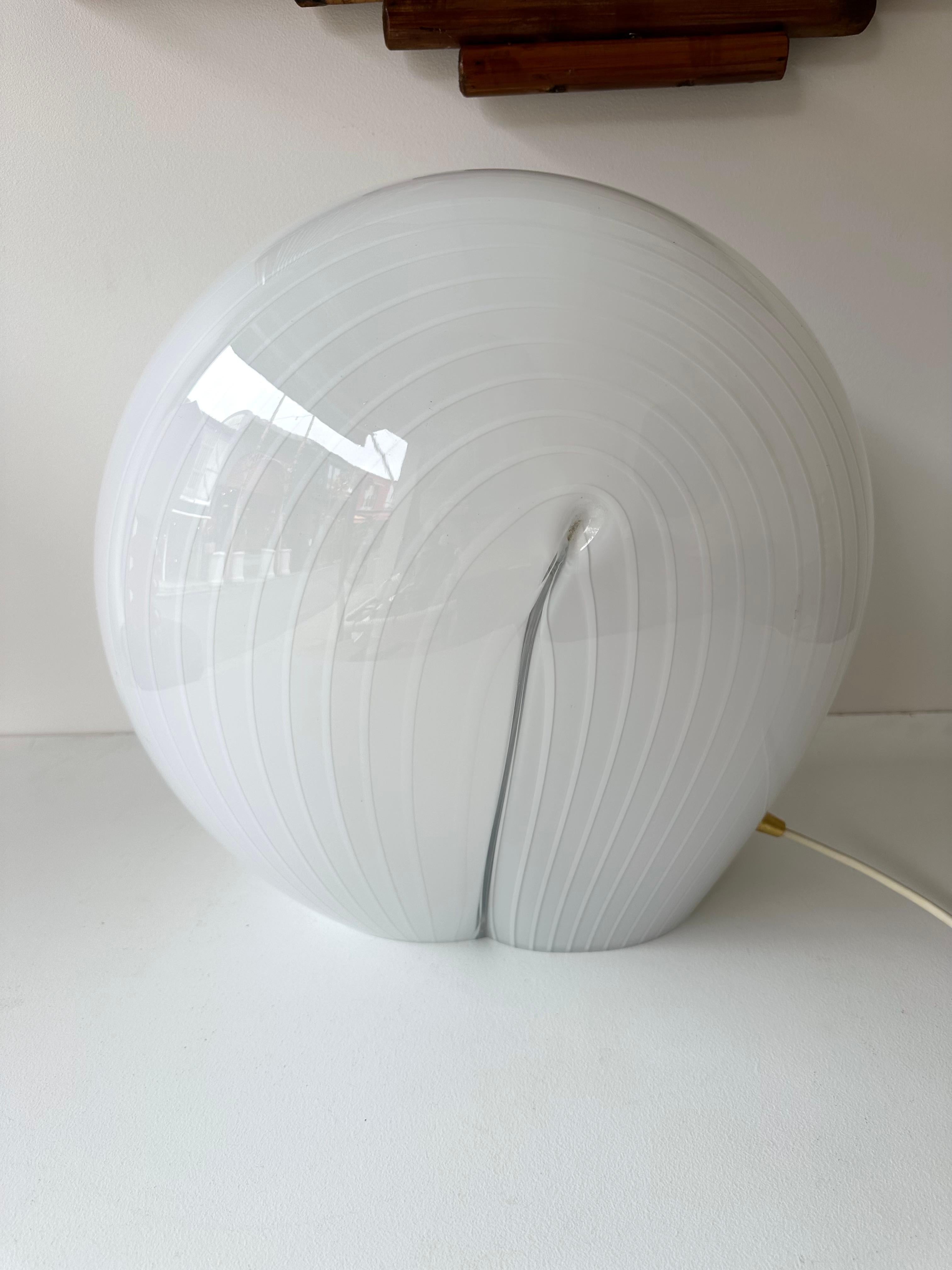 Lámpara de concha de cristal de Murano, Italia, años 70 en venta 4