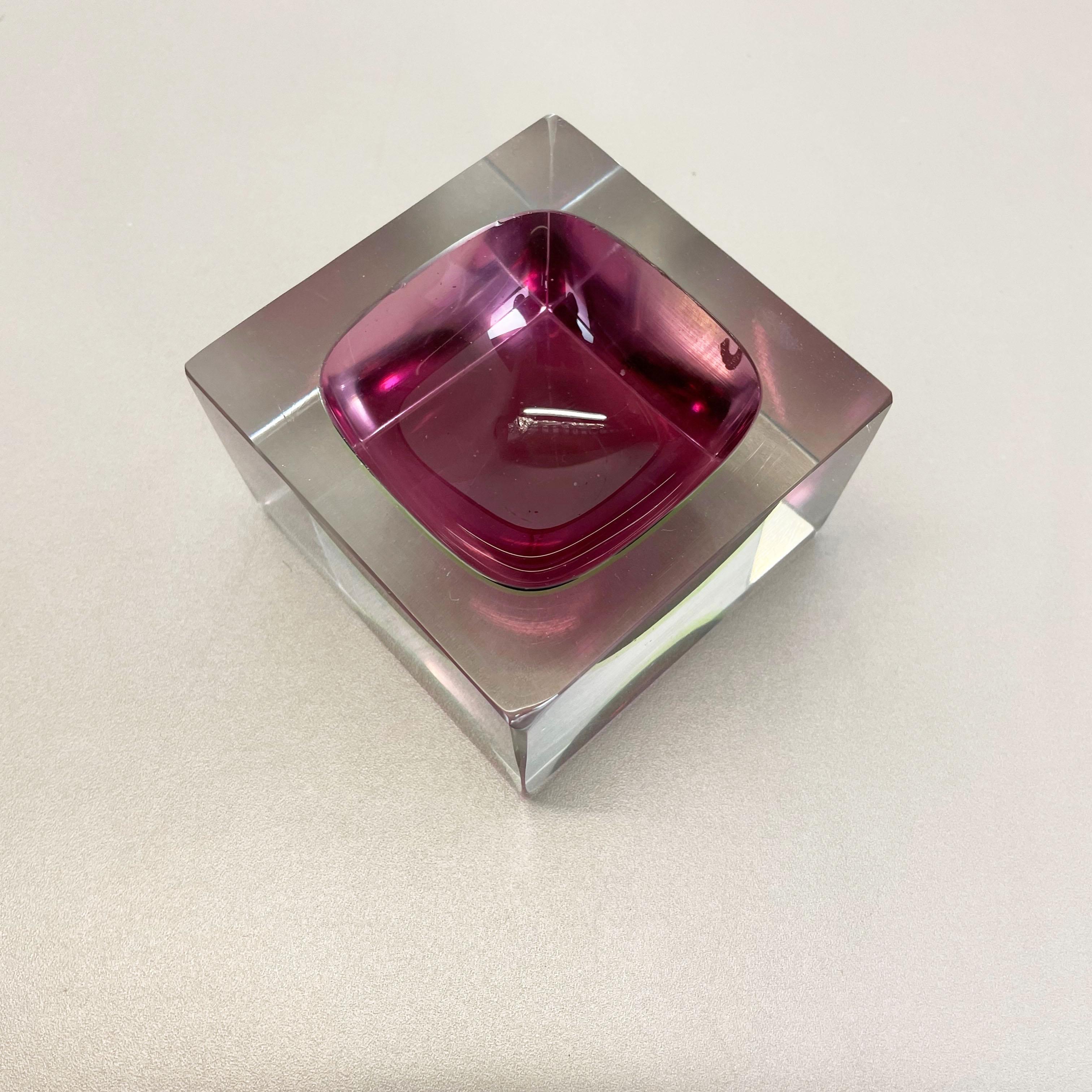 Italian Murano Glass Sommerso Block 1, 1kg Cube Ashtray Element Flavio Poli, Italy, 1970s