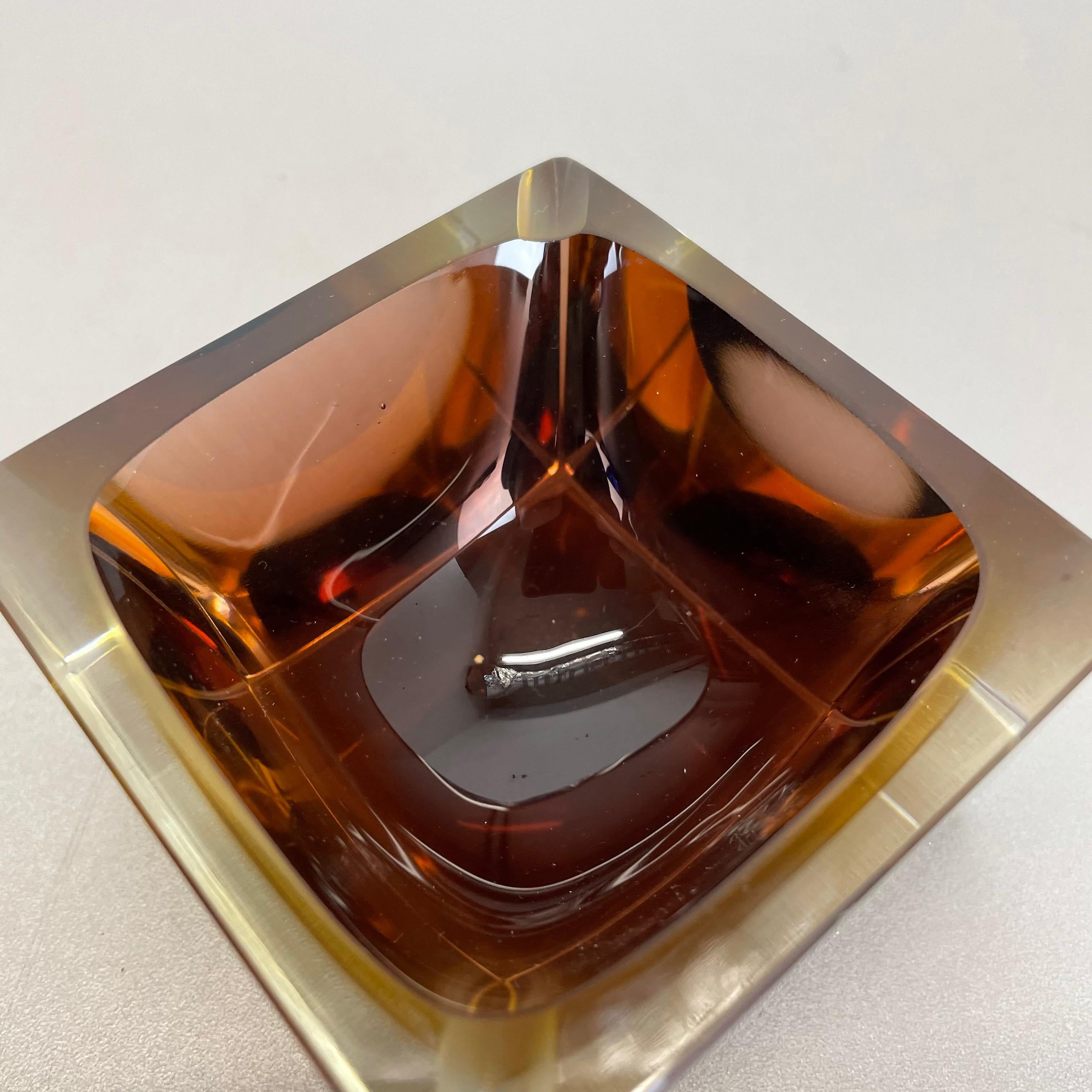 Murano Glass Sommerso Block Cube Ashtray Element Flavio Poli, Italy, 1970s 4