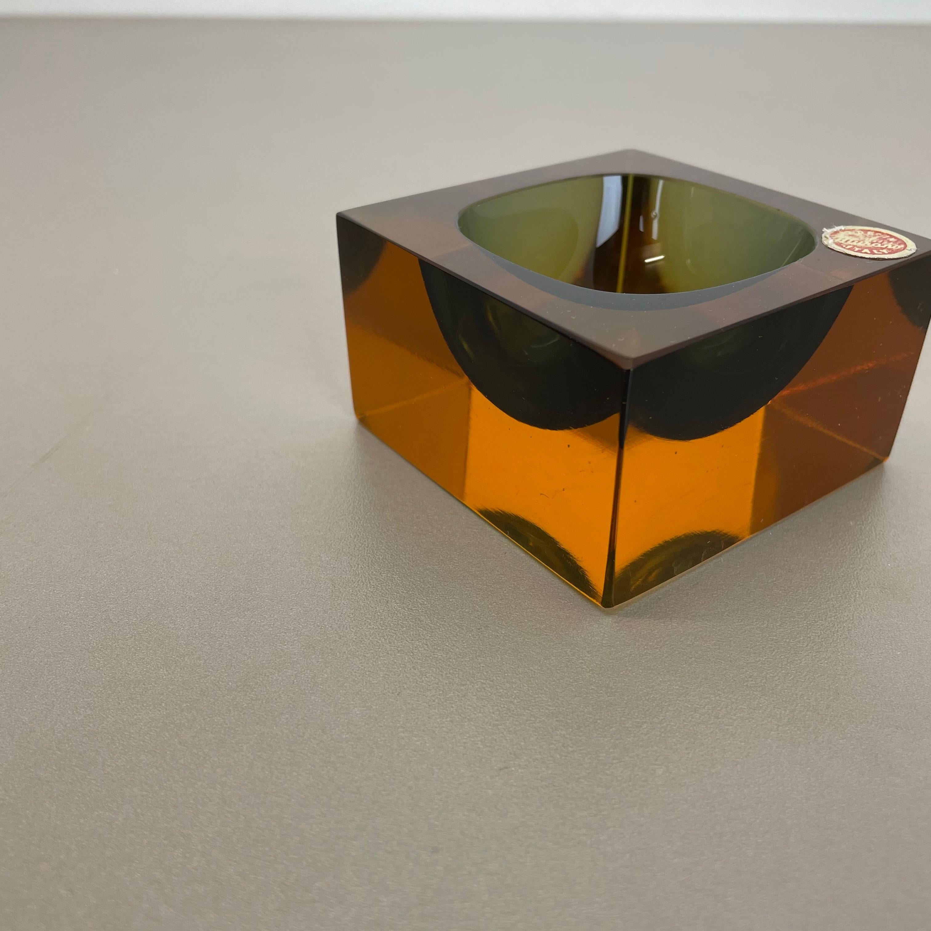 Italian Murano Glass Sommerso Block Cube Ashtray Element Flavio Poli, Italy, 1970s