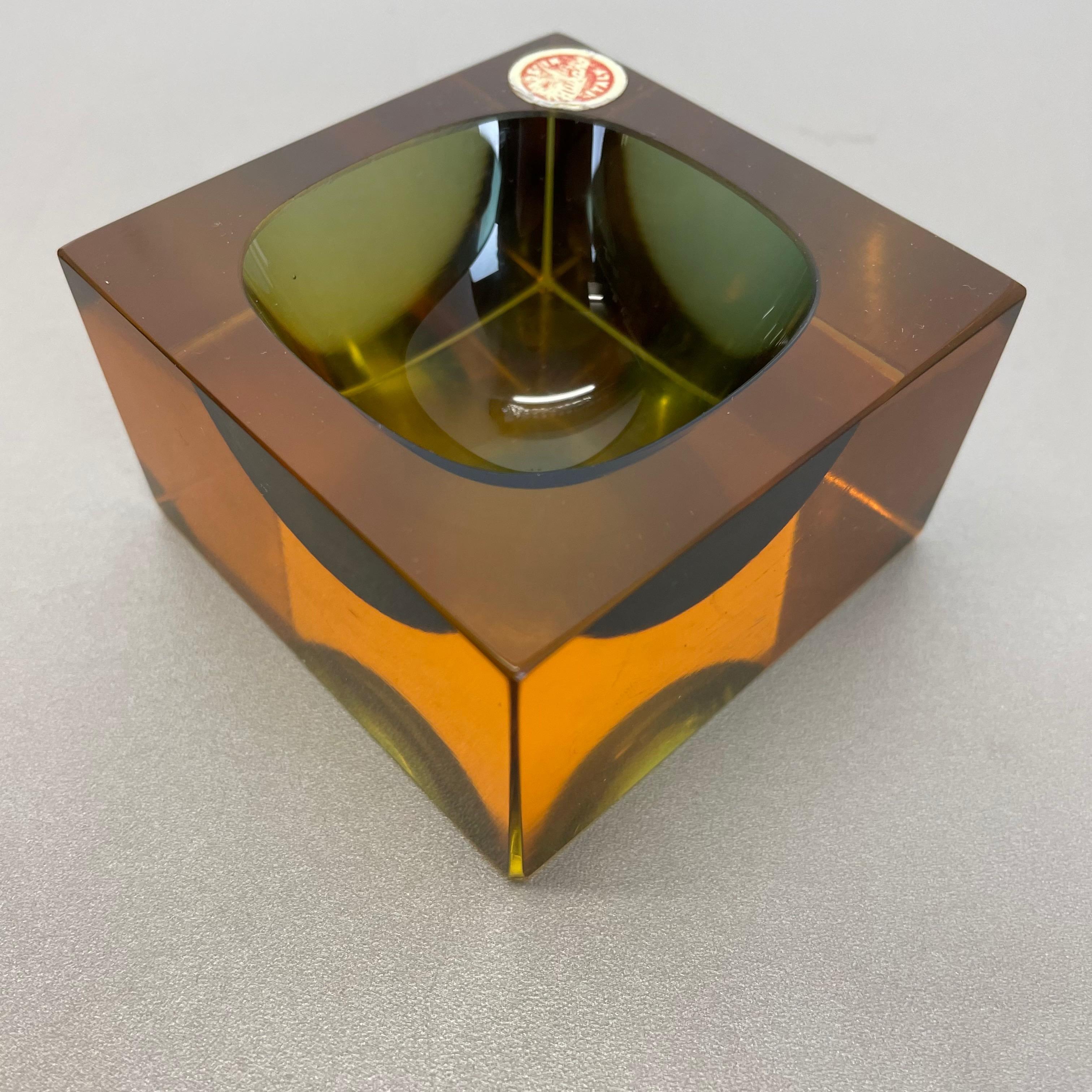 Murano Glass Sommerso Block Cube Ashtray Element Flavio Poli, Italy, 1970s 1