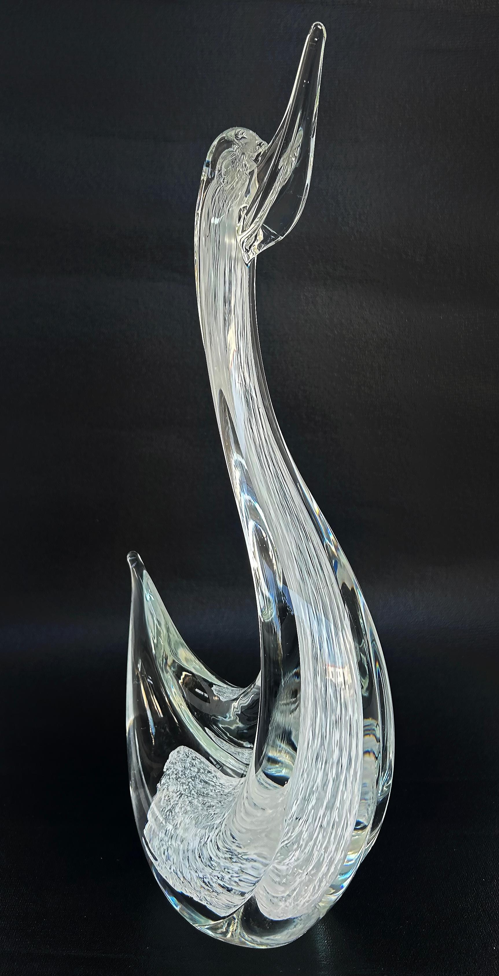Cigno in vetro soffiato di Murano Glass Sommerso di Elio Raffaeli, firmato sul lato inferiore In condizioni buone a Miami, FL