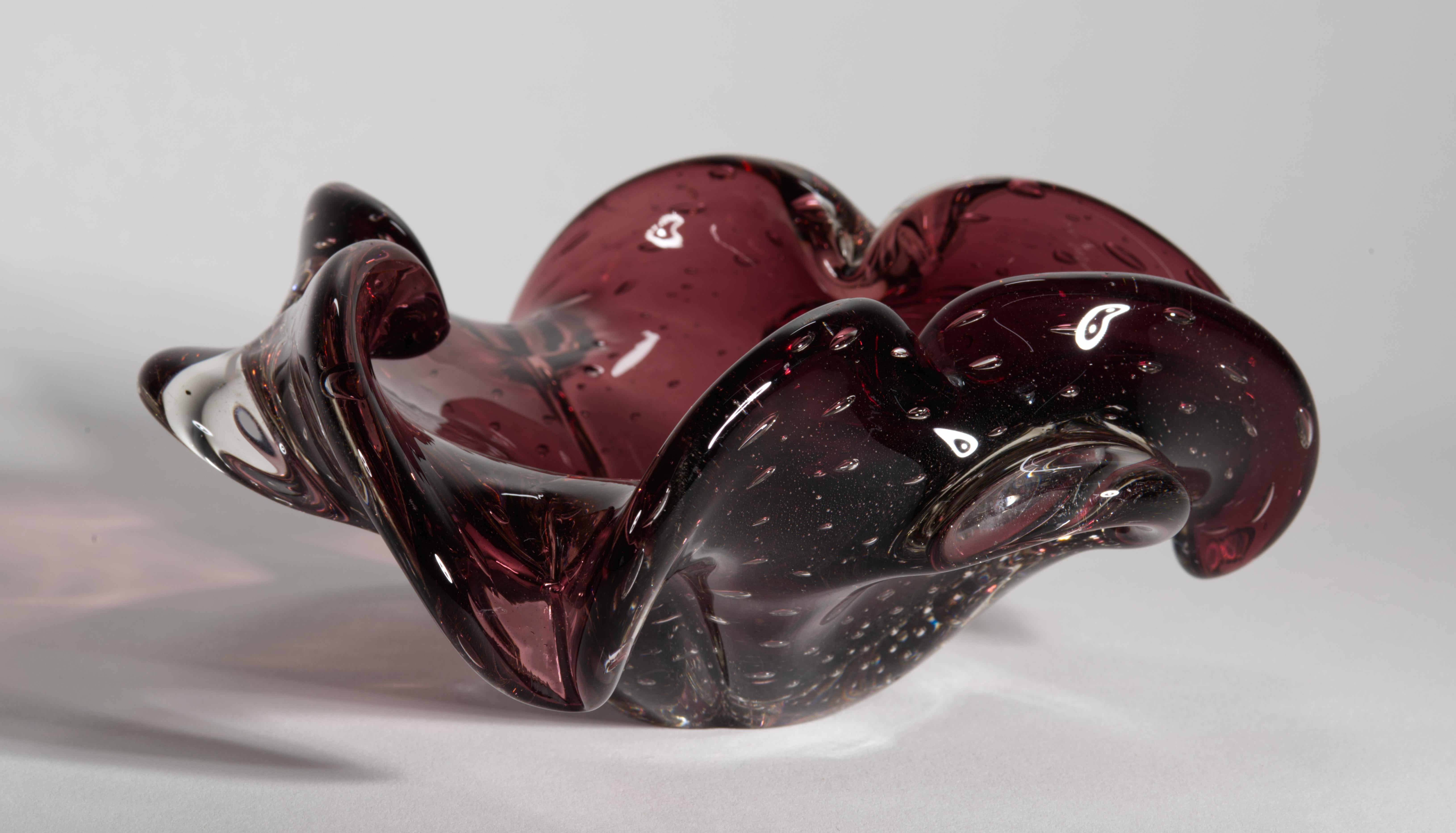 Organic Modern Murano Glass Sommerso Bowl in Style of Seguso, Glows in UV, Marked For Sale