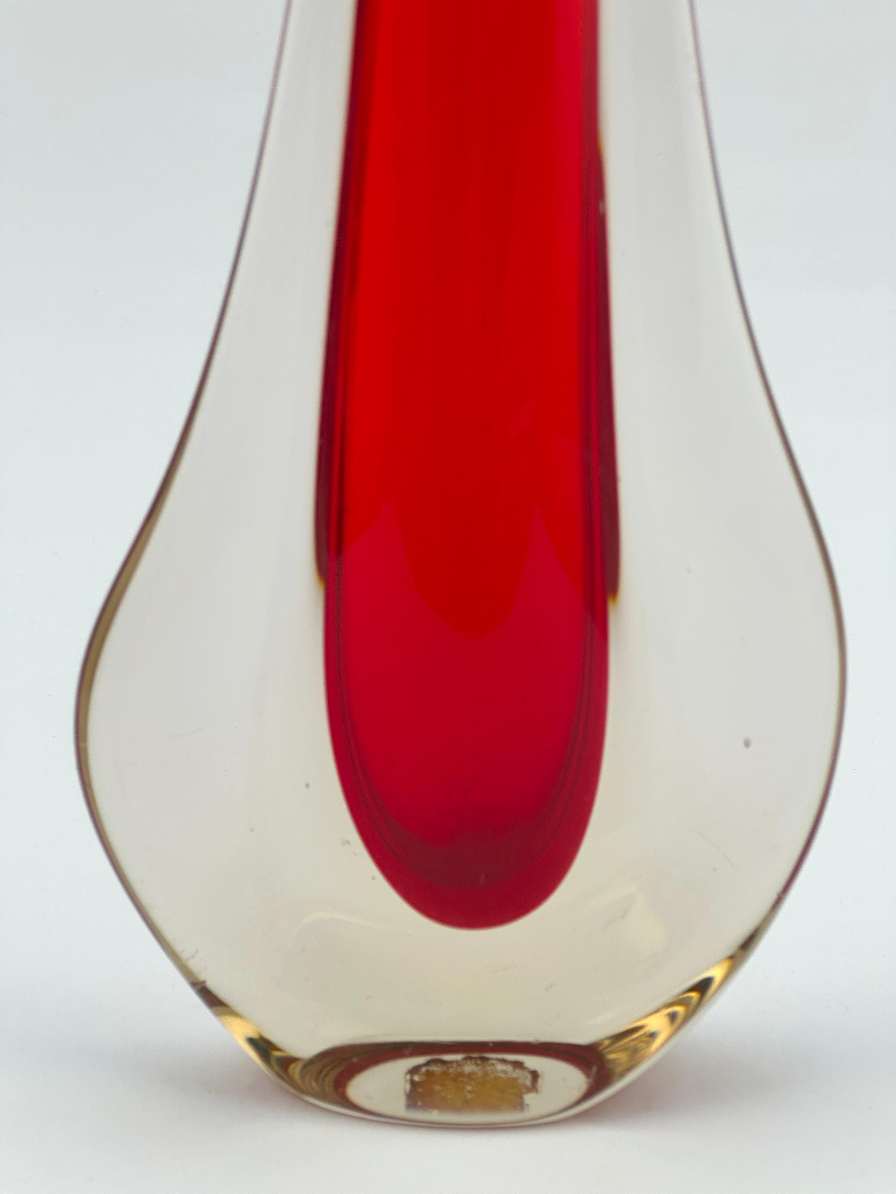 Italiano Vaso a gemma Sommerso in vetro di Murano di Galliano Ferro, anni '50 circa, Italia in vendita