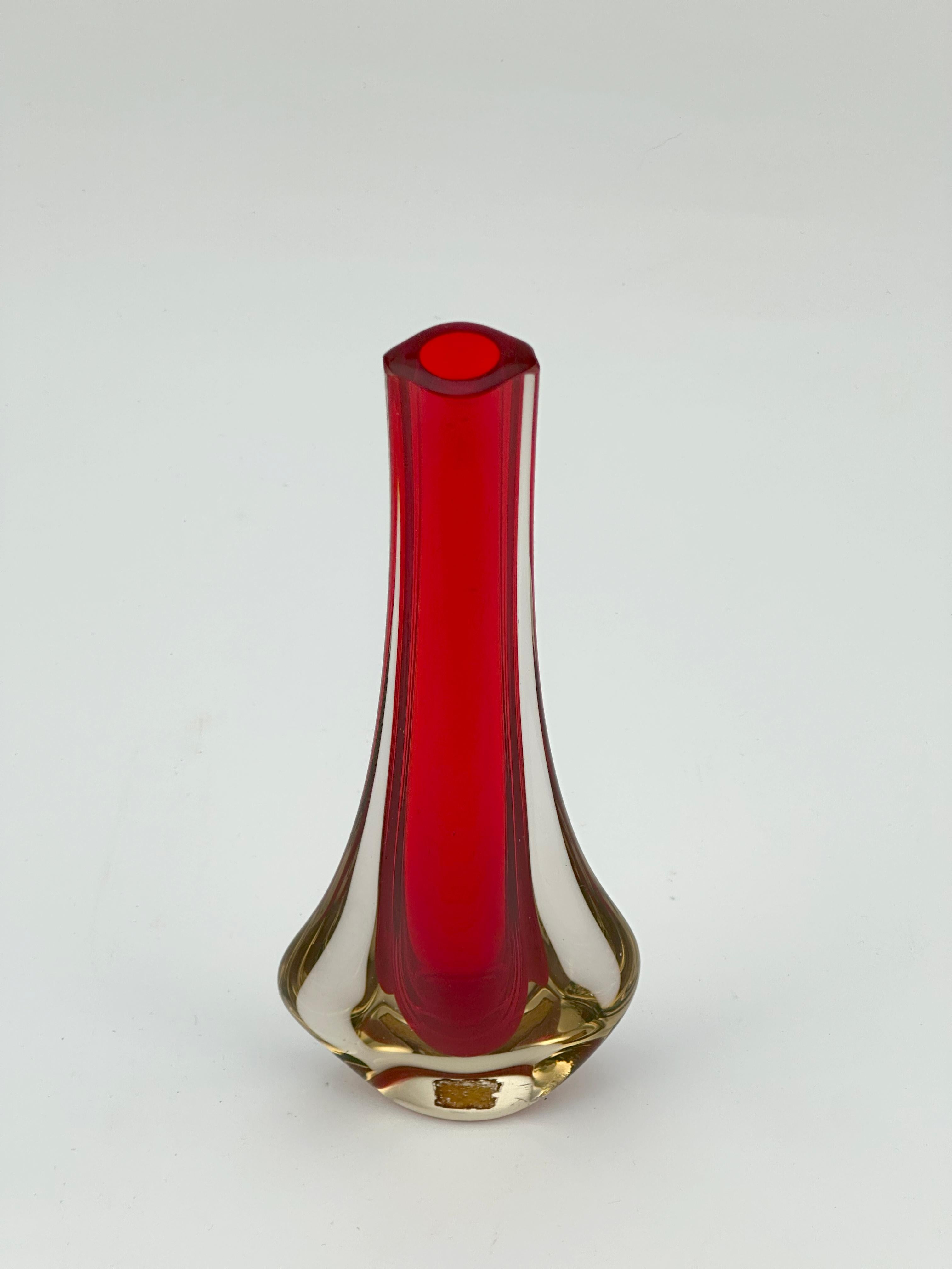 Vetro di Murano Vaso a gemma Sommerso in vetro di Murano di Galliano Ferro, anni '50 circa, Italia in vendita