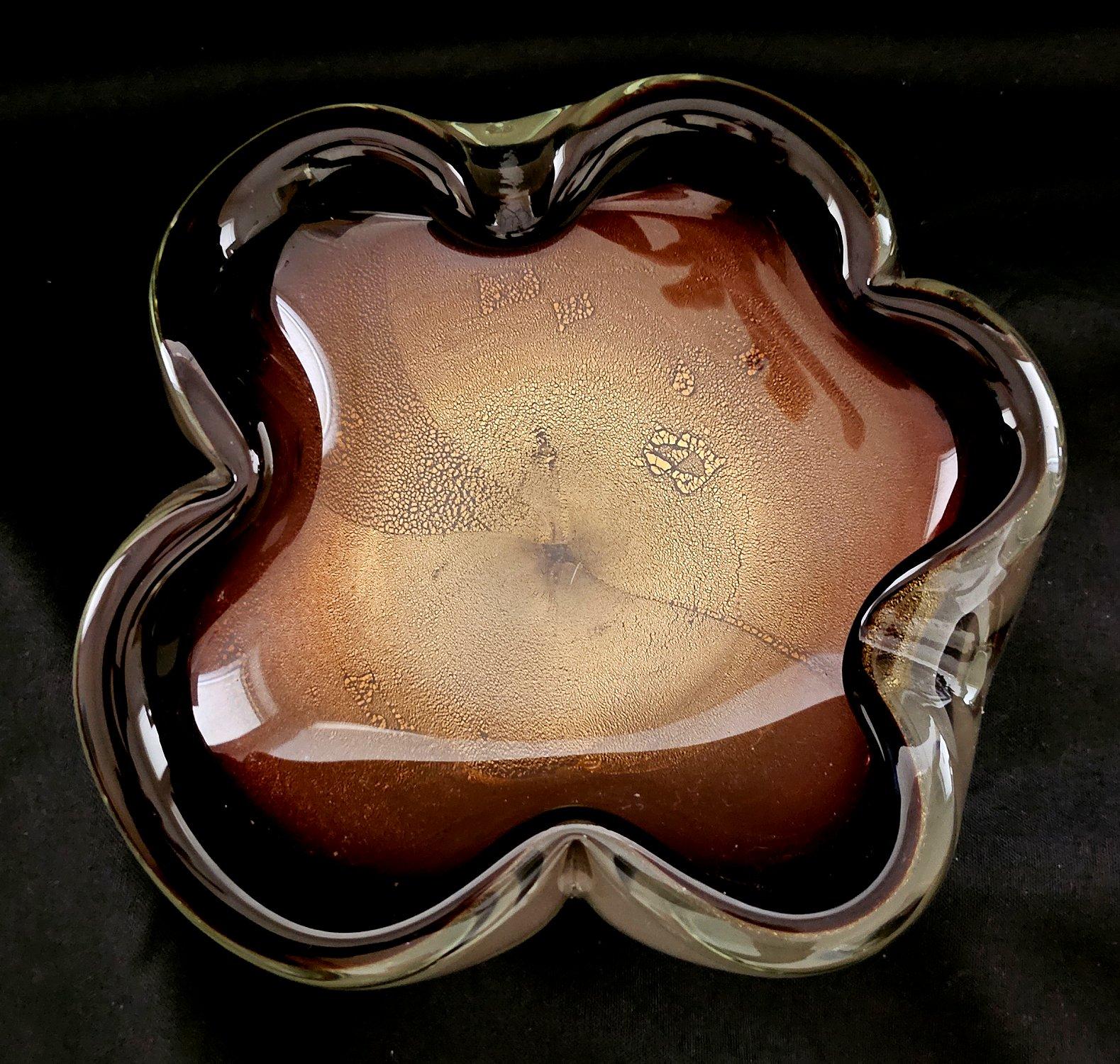 Mid-Century Modern Murano Glass Sommerso Dish/Ashtray/Bowl w/Gold Polveri, Seguso/Barbini suspected For Sale