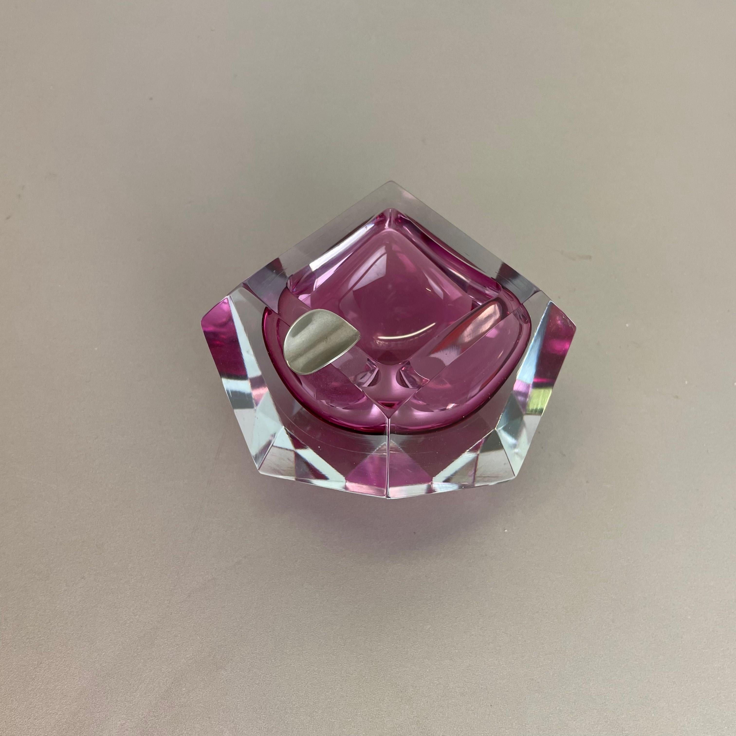 Murano Glass Sommerso pink DIAMOND Bowl Ashtray by Flavio Poli, Italy, 1970s For Sale 1