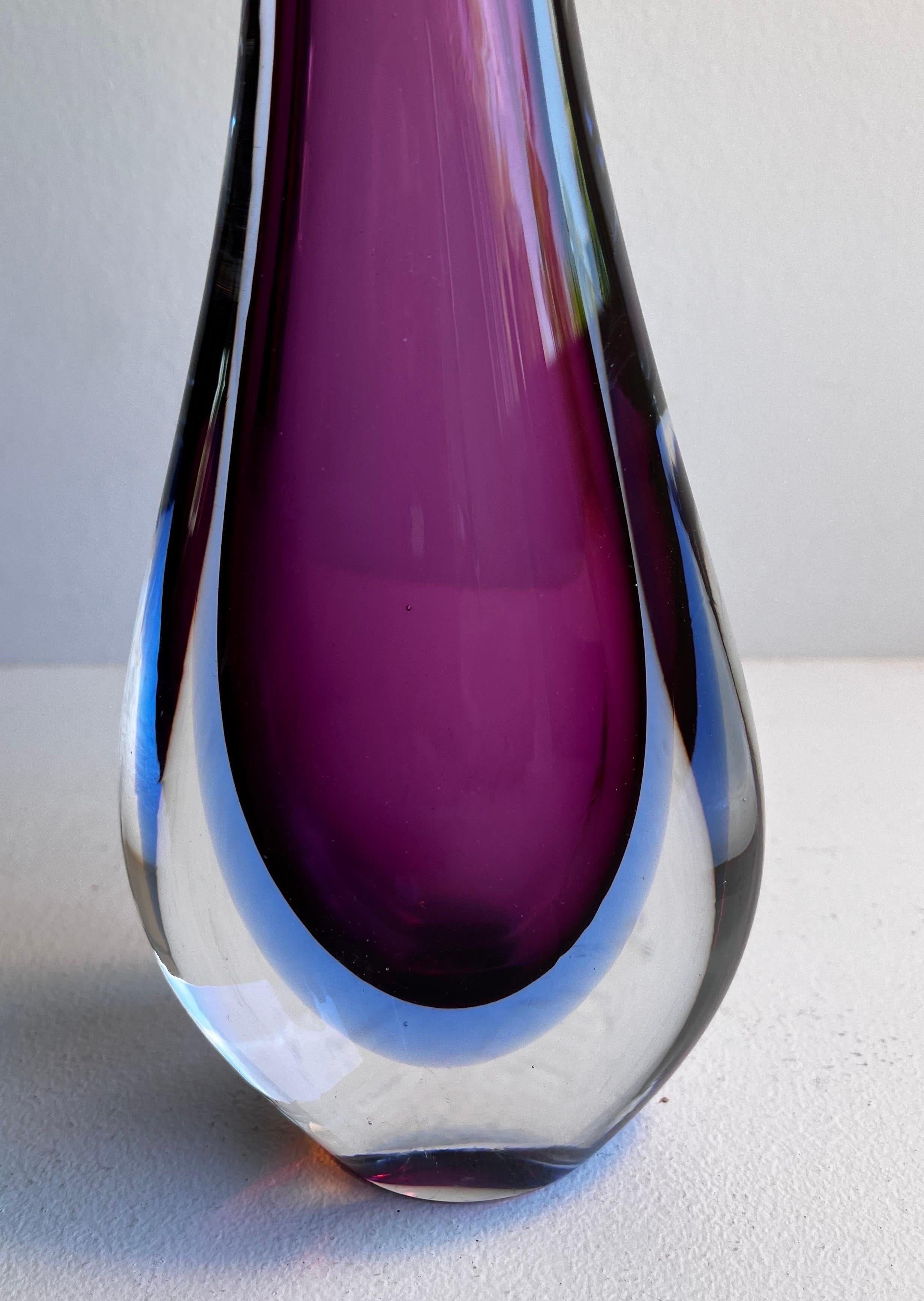 Mid-Century Modern Murano Glass Sommerso Stem Vase For Sale