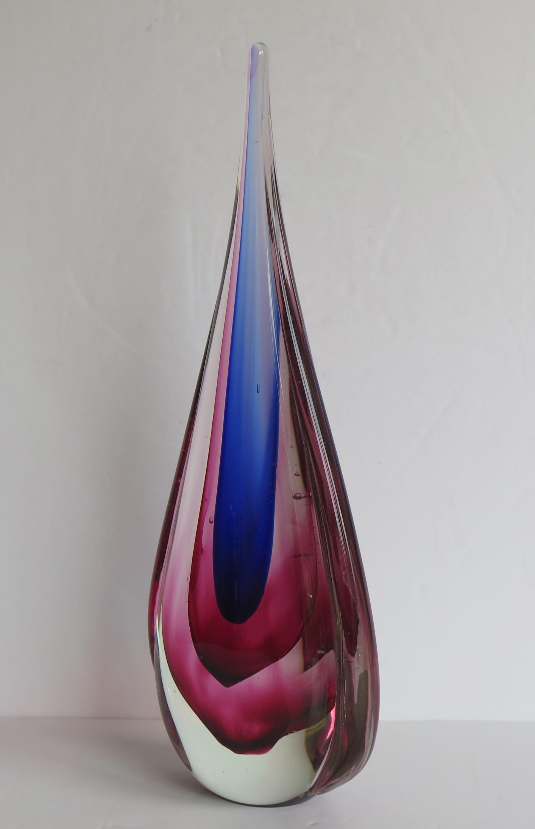 20th Century Tall Murano Glass Sommerso Teardrop Sculpture by Flavio Poli, Italy, circa 1950s For Sale