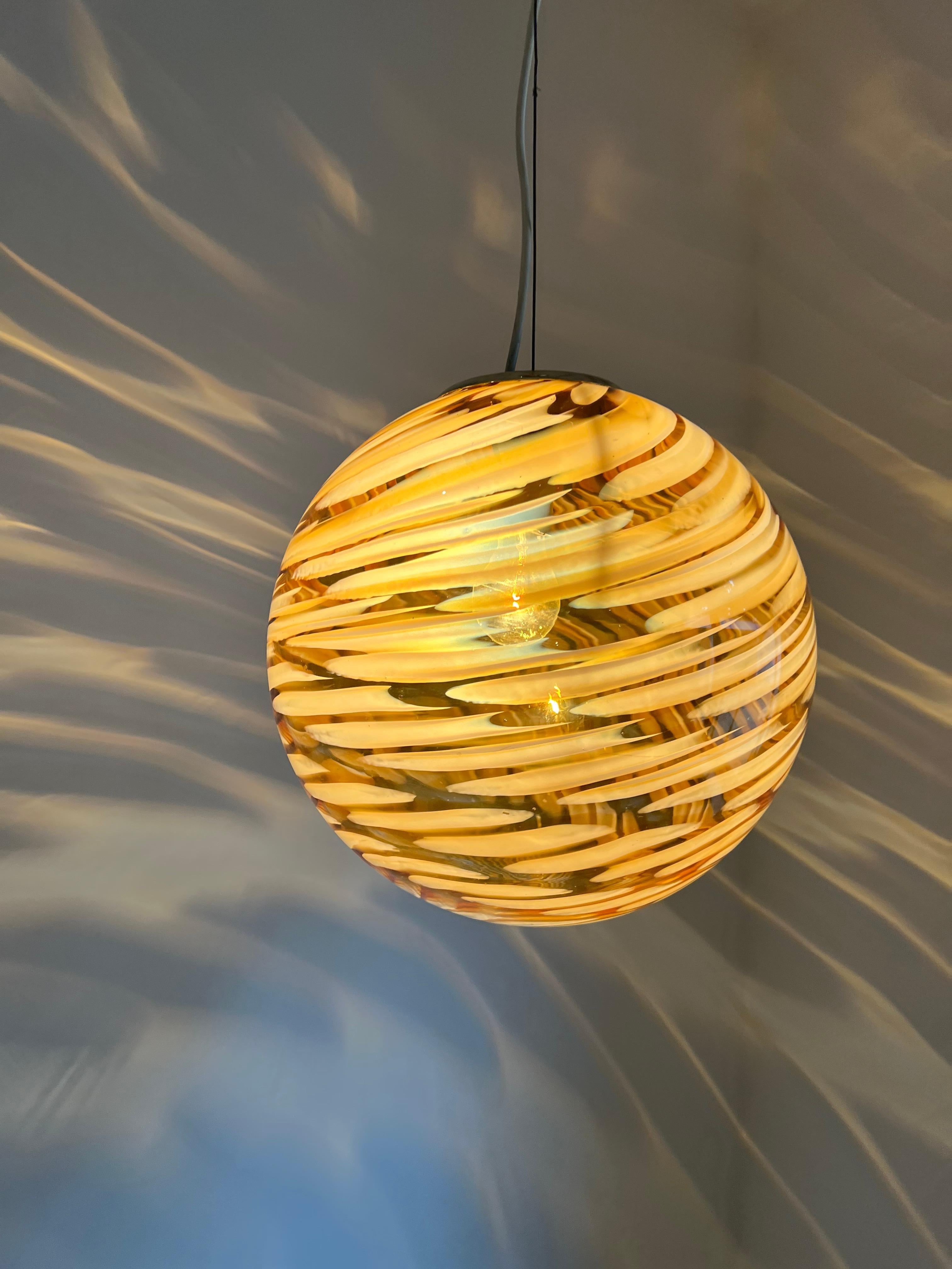Murano Glass Sphere chandelier Attr to Venini, ca. 1970 For Sale 6