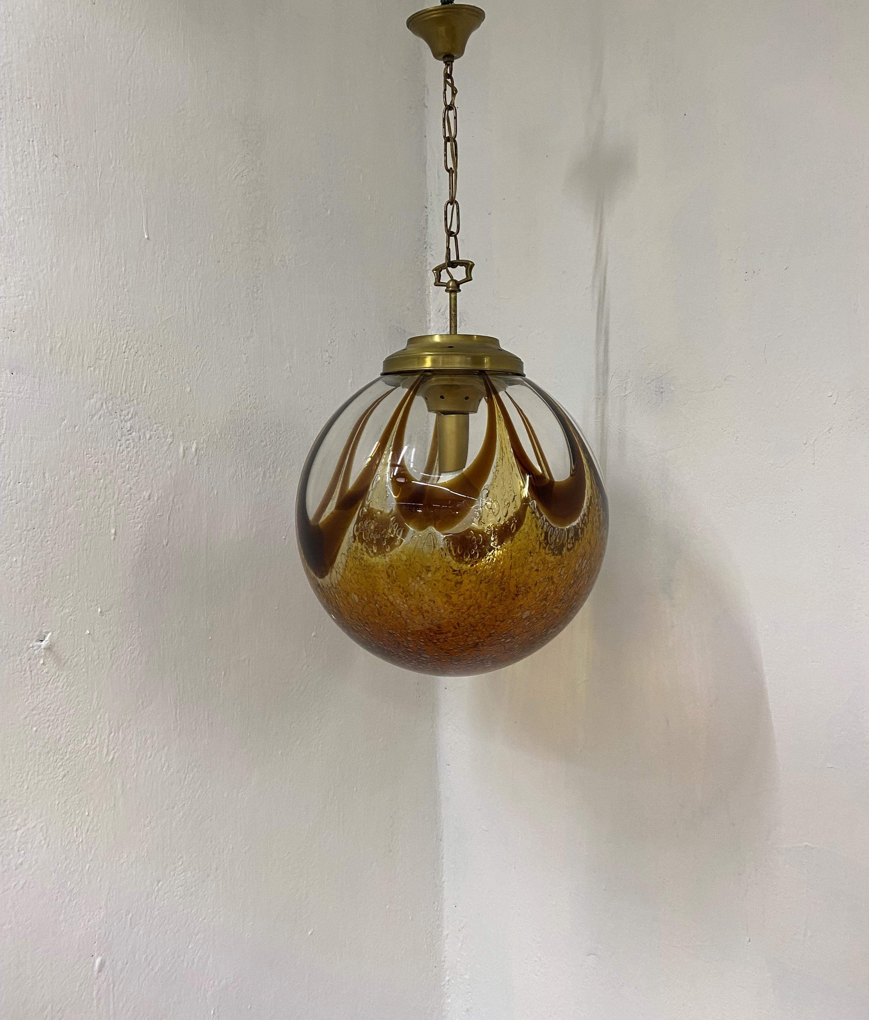 Murano Glass Sphere Chandelier in the Style of Mazzega, circa 1970 For Sale 1
