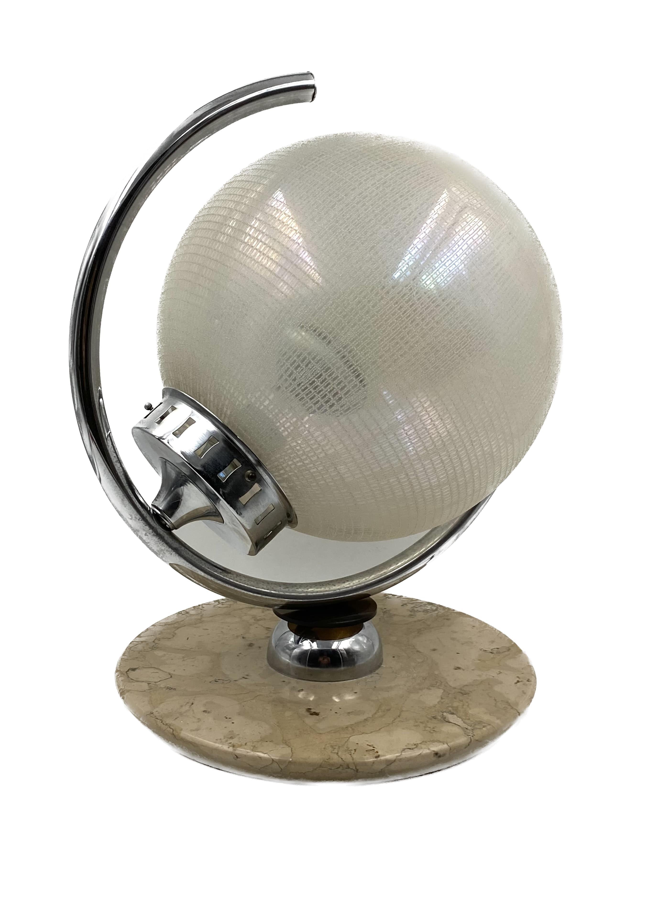 Murano glass spherical table lamp, Mazzega Italy 1970s For Sale 8