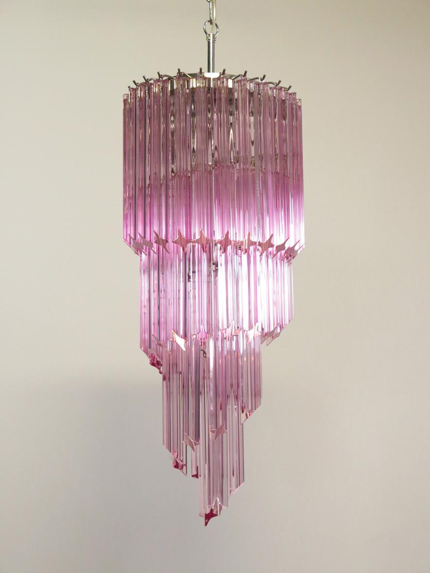 Late 20th Century Murano Glass Spiral Chandelier, 54 Quadriedri Pink Prisms