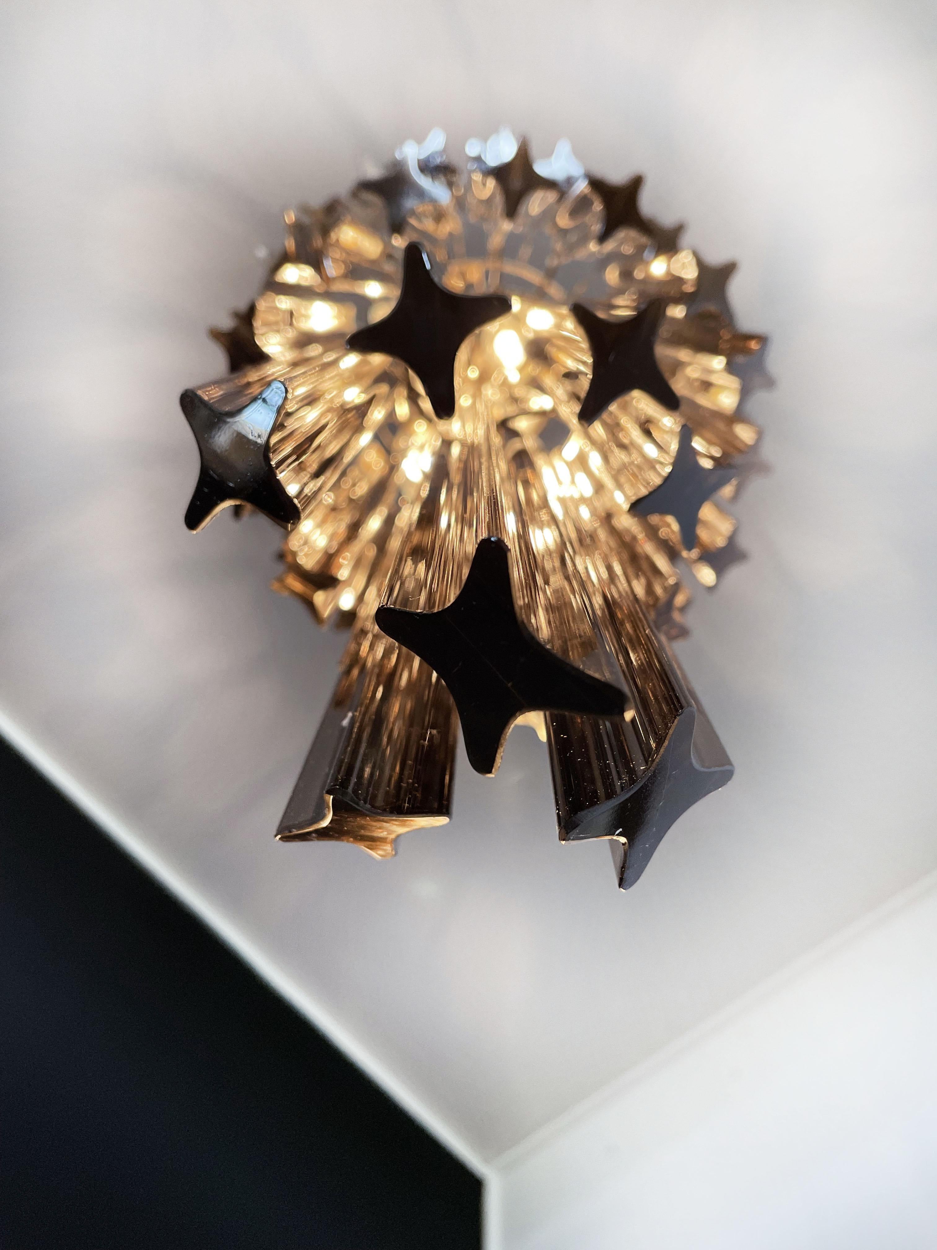 Murano glass spiral chandelier – 54 quadriedri smoked prisms For Sale 11
