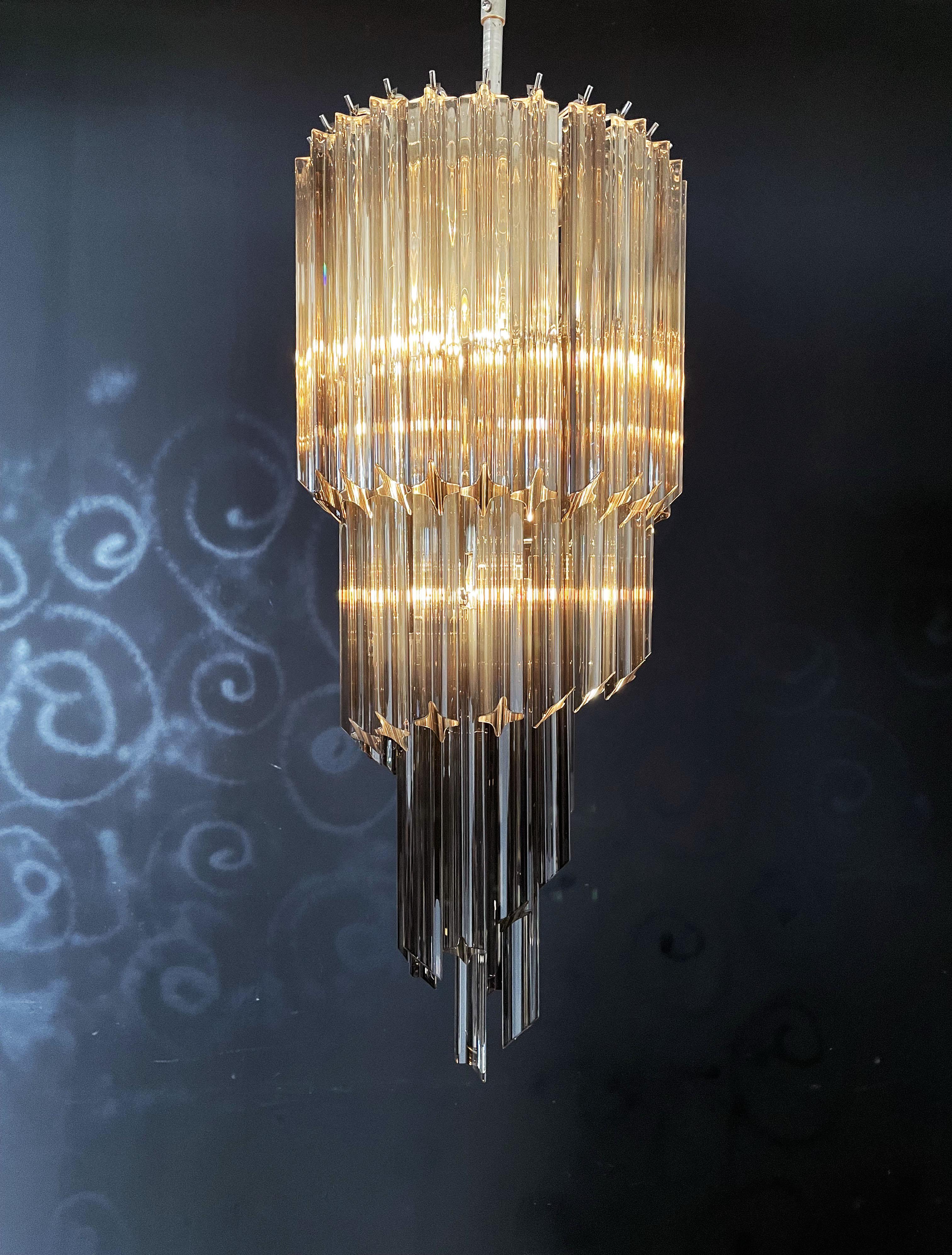 Mid-Century Modern Murano glass spiral chandelier – 54 quadriedri smoked prisms For Sale