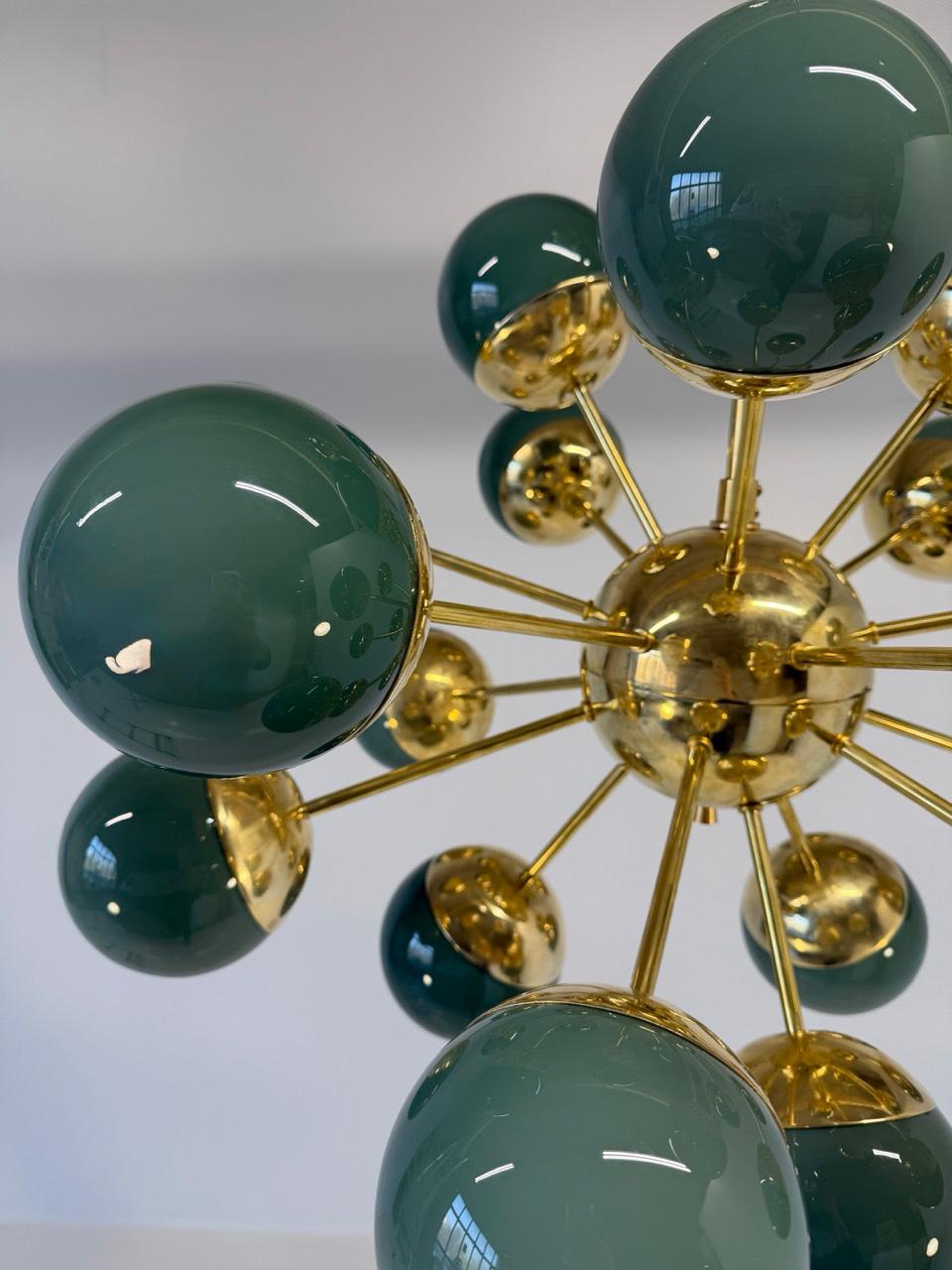 Murano Glass Sputnik Chandelier in Sage Green and Brass in vendita 2