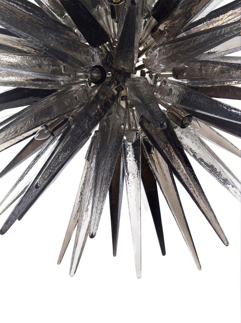 Murano Glass Sputnik Shard Chandelier (US specification) In New Condition In London, GB