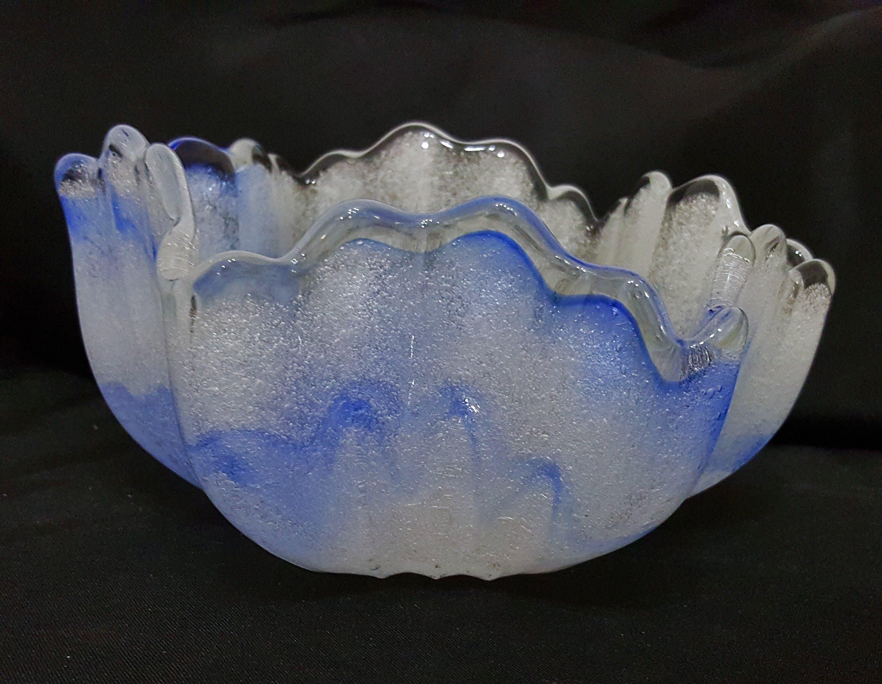 Murano Glass look by Kurata large bowl w/gorgeous bollicine foam-like bubbles  In Good Condition In Warrenton, OR