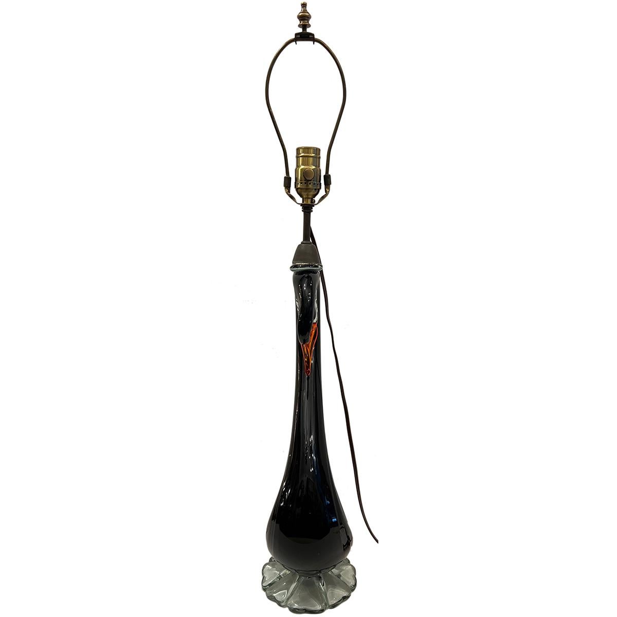 A circa 1950's Italian hand-blown glass swan-shaped table lamp.

Measurements:
Height of body: 20