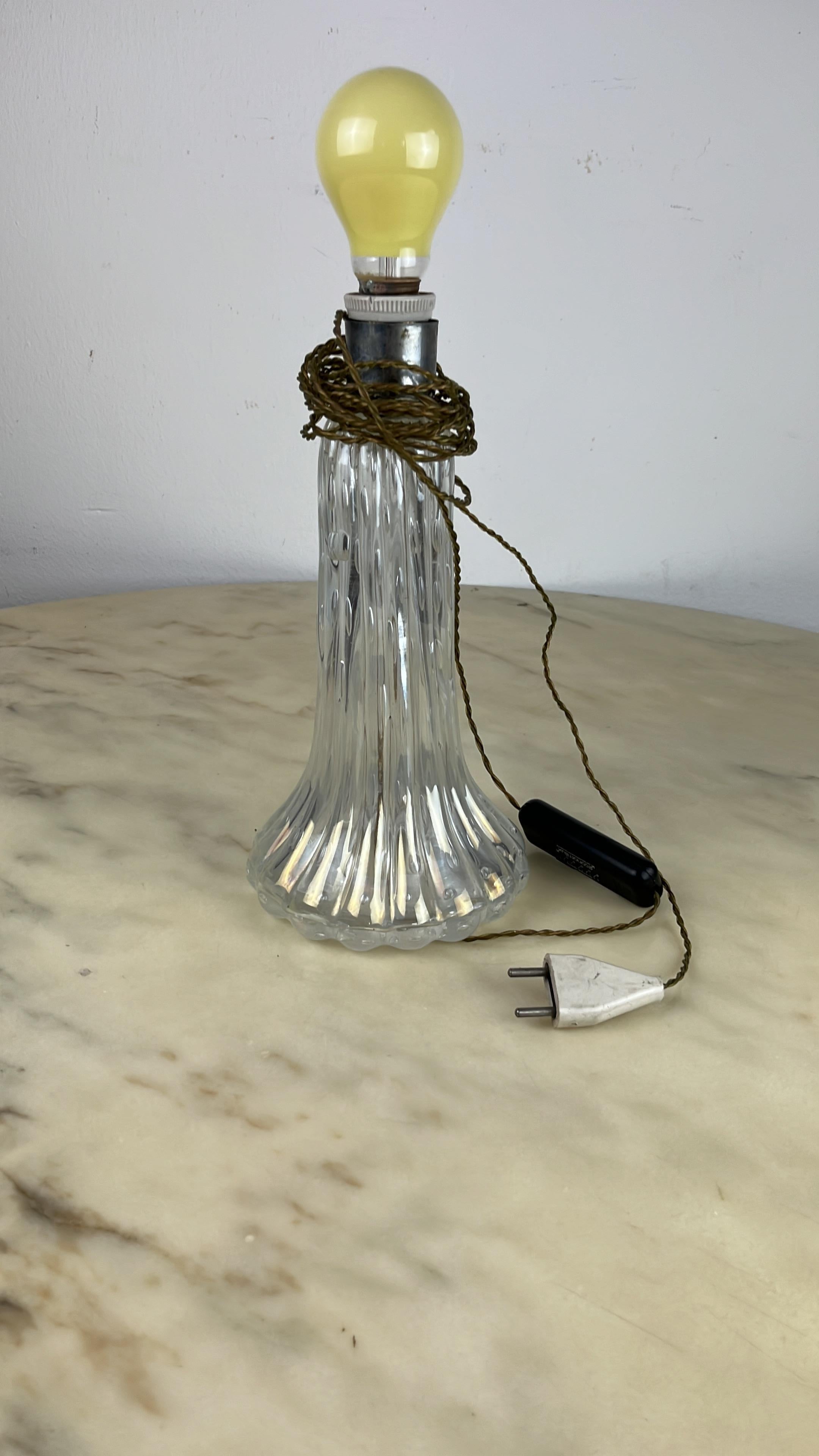 Lampe de table en verre de Murano attribuée à Barovier & Toso, Italie, 1950 en vente 8