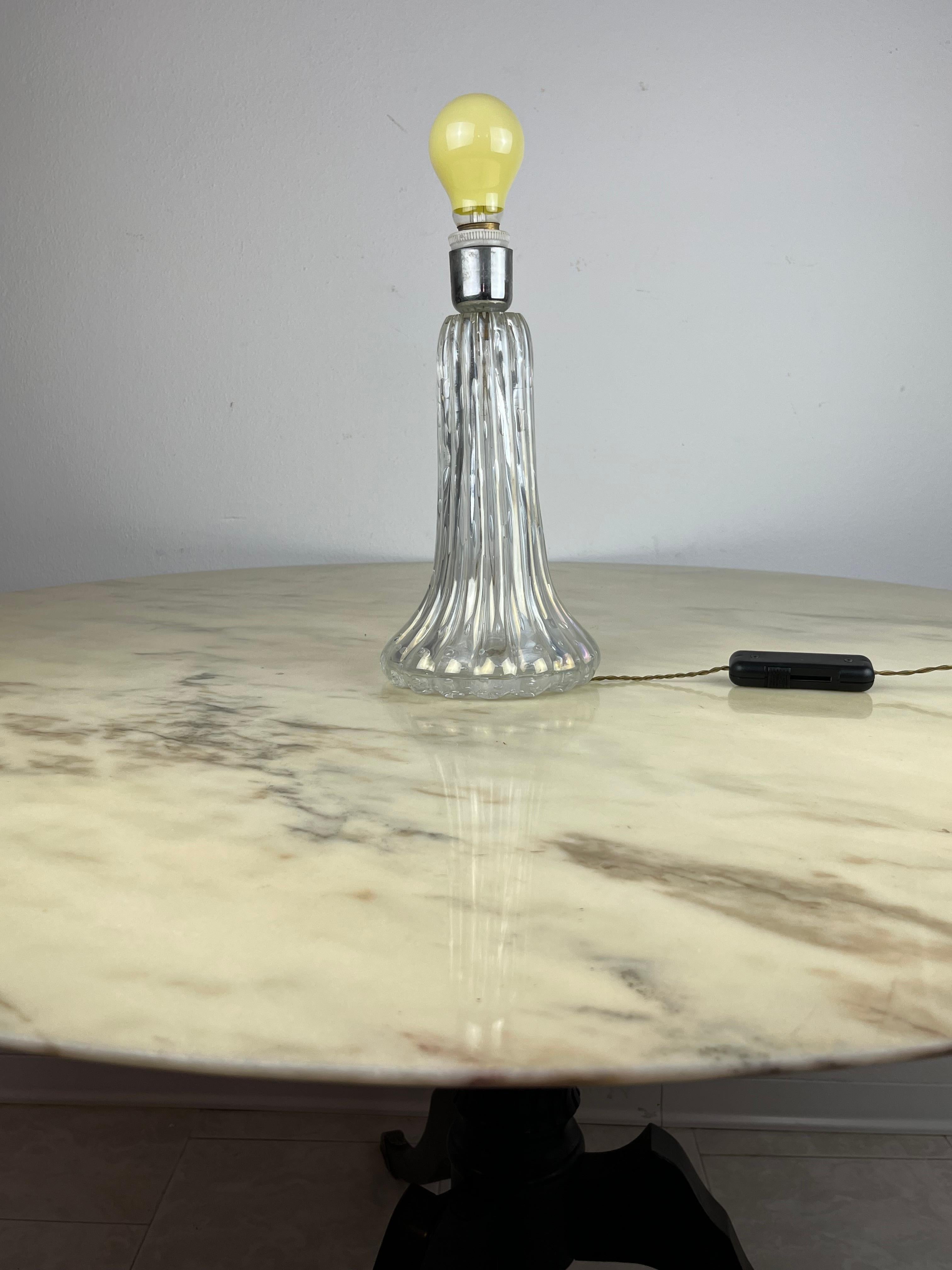 Murano Glass Table Lamp attributed to Barovier & Toso, Italy, 1950 In Good Condition For Sale In Palermo, IT