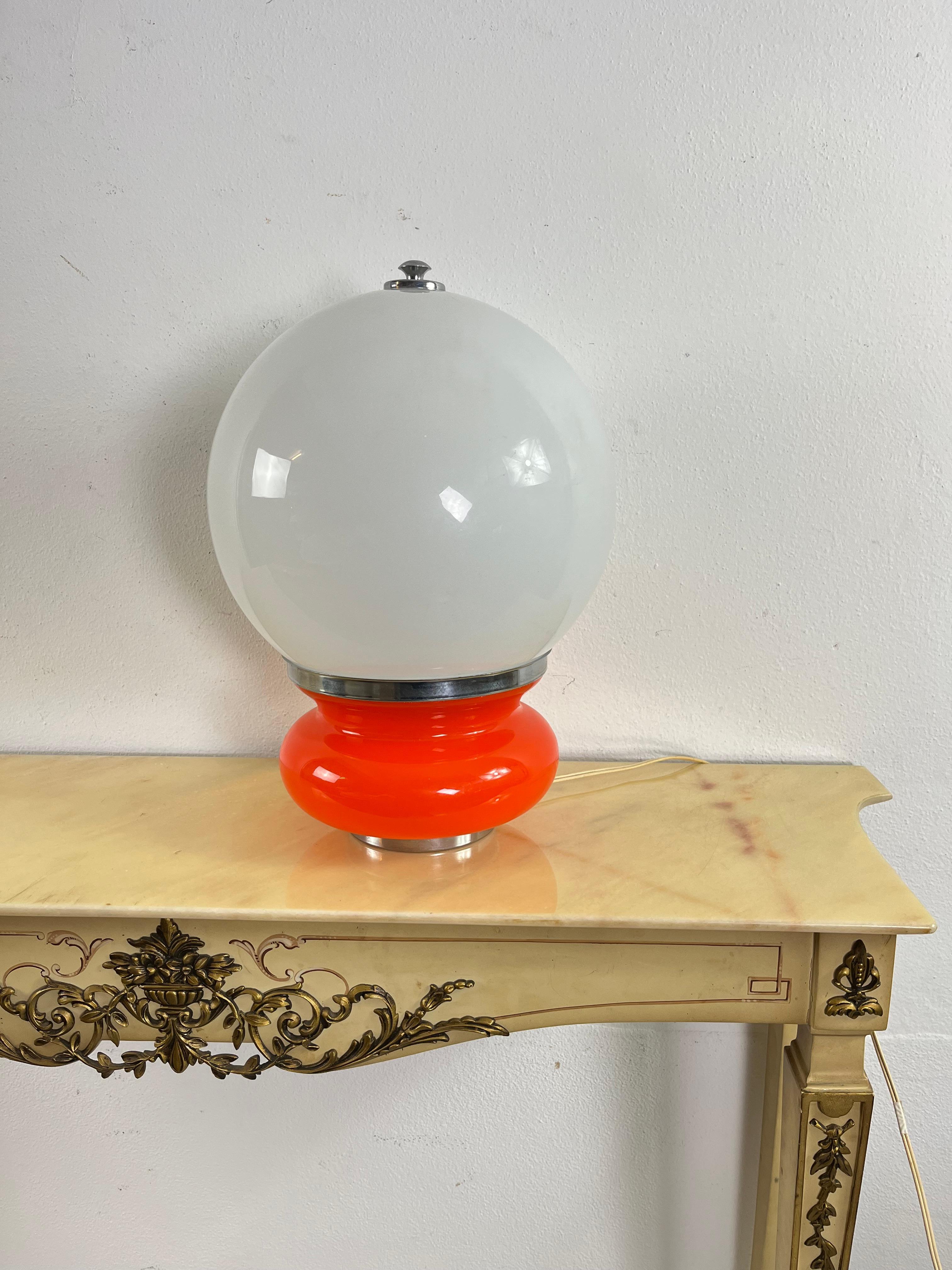Murano Glass Table Lamp Attributed To Carlo Nason for Mazzega, 1970s In Good Condition For Sale In Palermo, IT