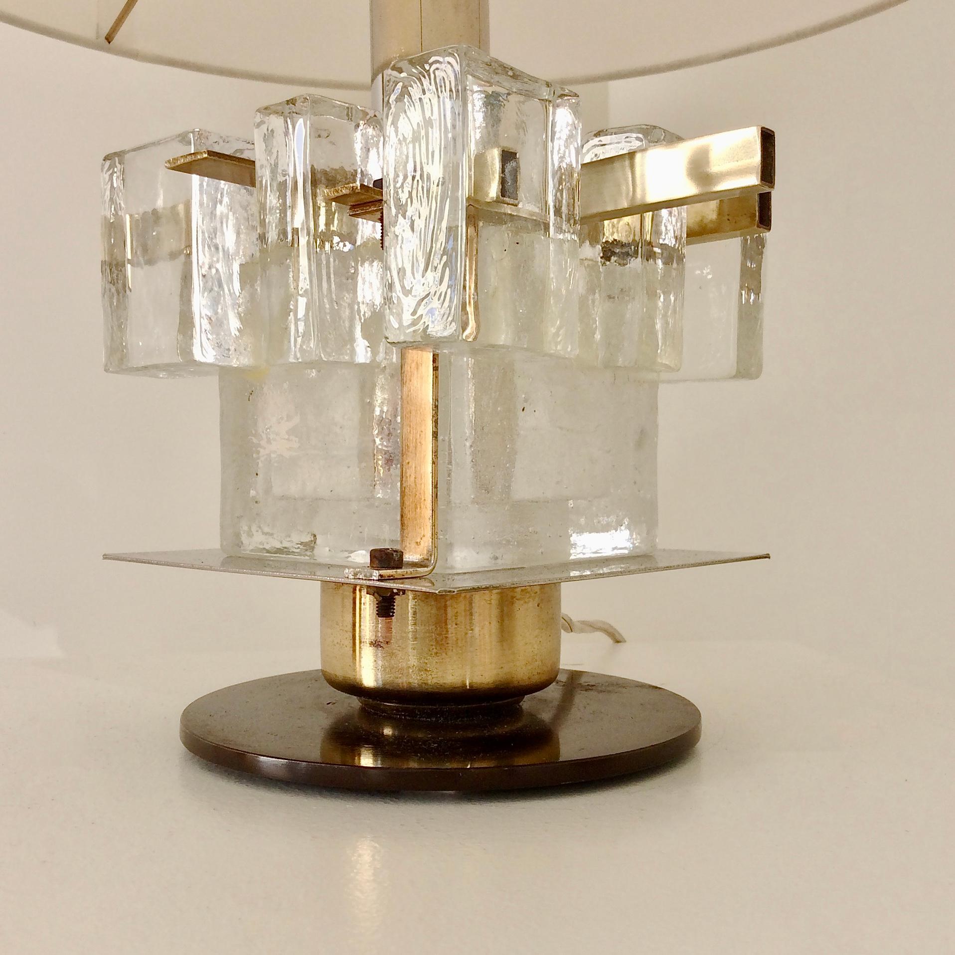 Mid-Century Modern Murano Glass Table Lamp Attributed to Poliarte, circa 1960, Italy For Sale