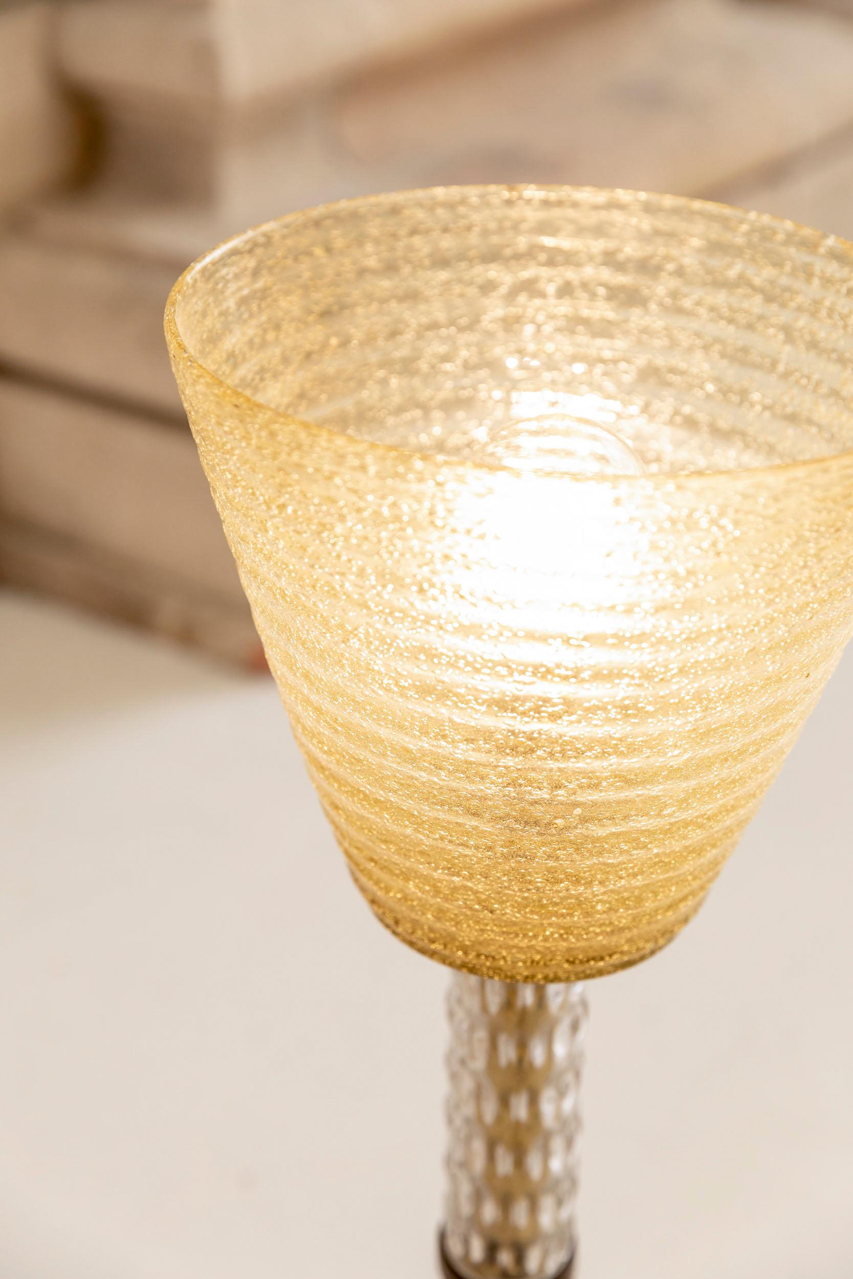 Lampe de table en verre de Murano attribuée à Seguso en vente 7