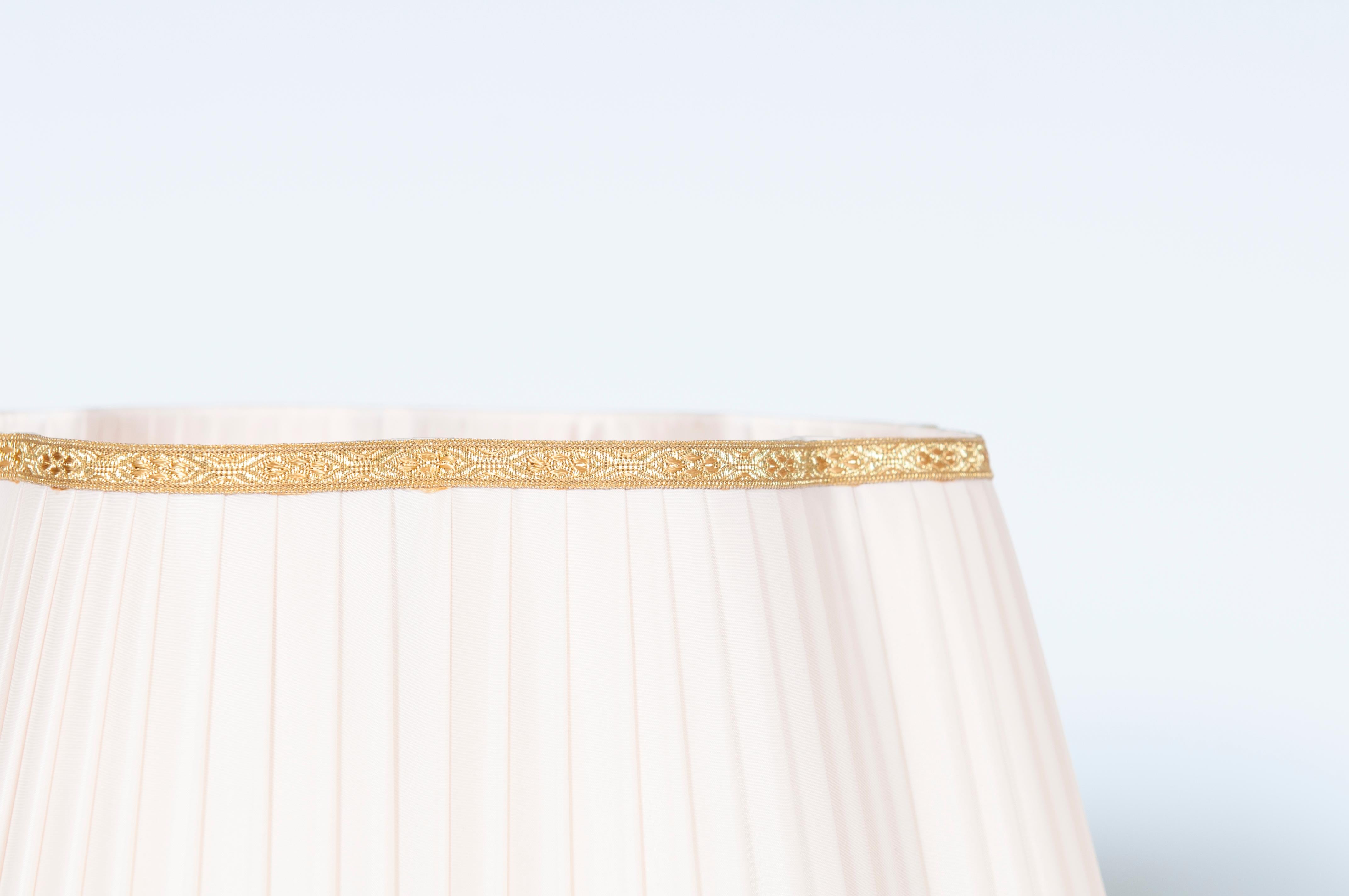 Lampe de table en verre de Murano par Giovanni Dalla Fina, Italie, Circa 1980 en vente 4