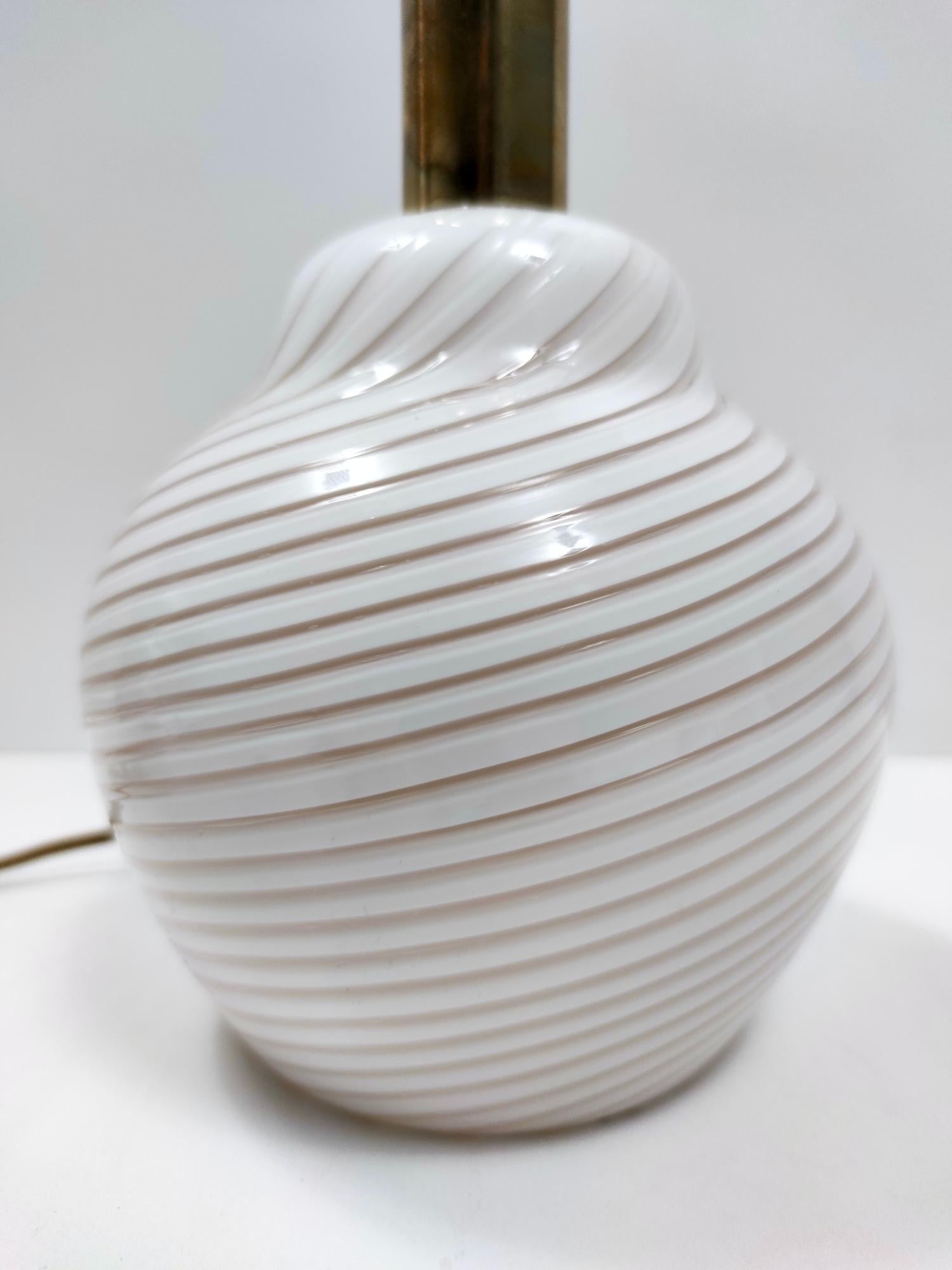 Murano Glass Table Lamp by Lino Tagliapietra Produced by Paf, Italy, 1980s In Excellent Condition For Sale In Bresso, Lombardy