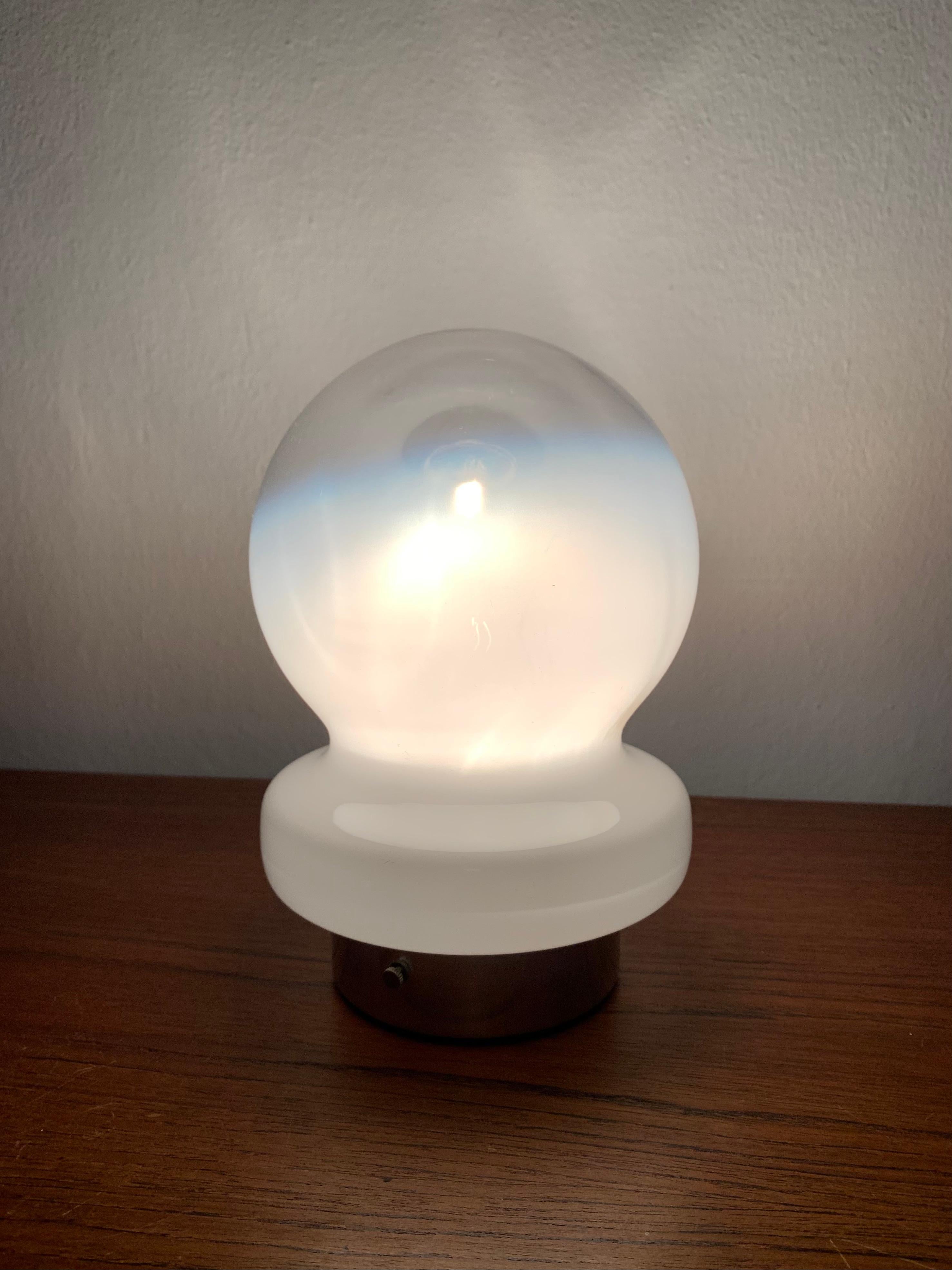 Lampe de table en verre de Murano en vente 3