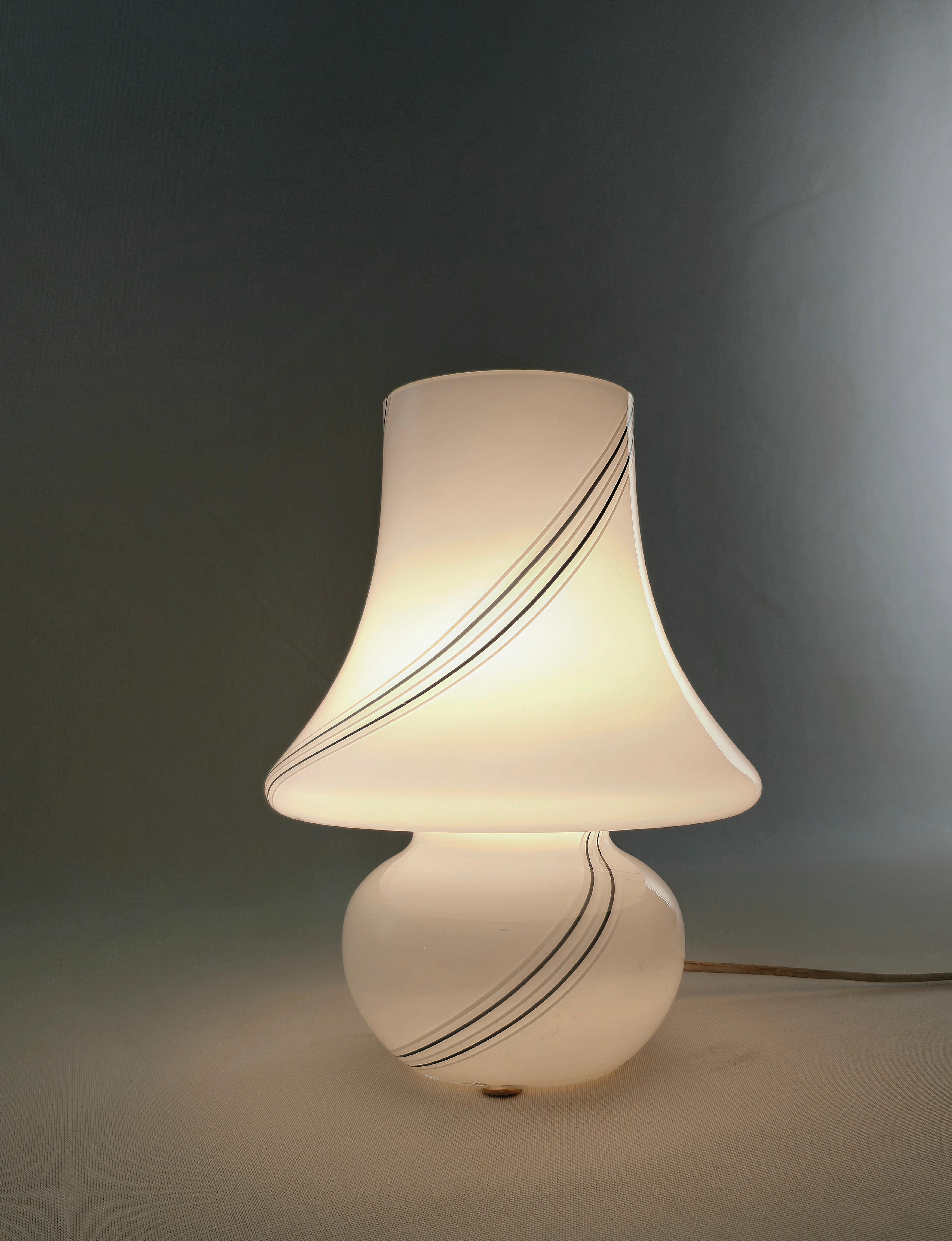Mushroom-shaped table lamp made of white layered Murano glass with the 