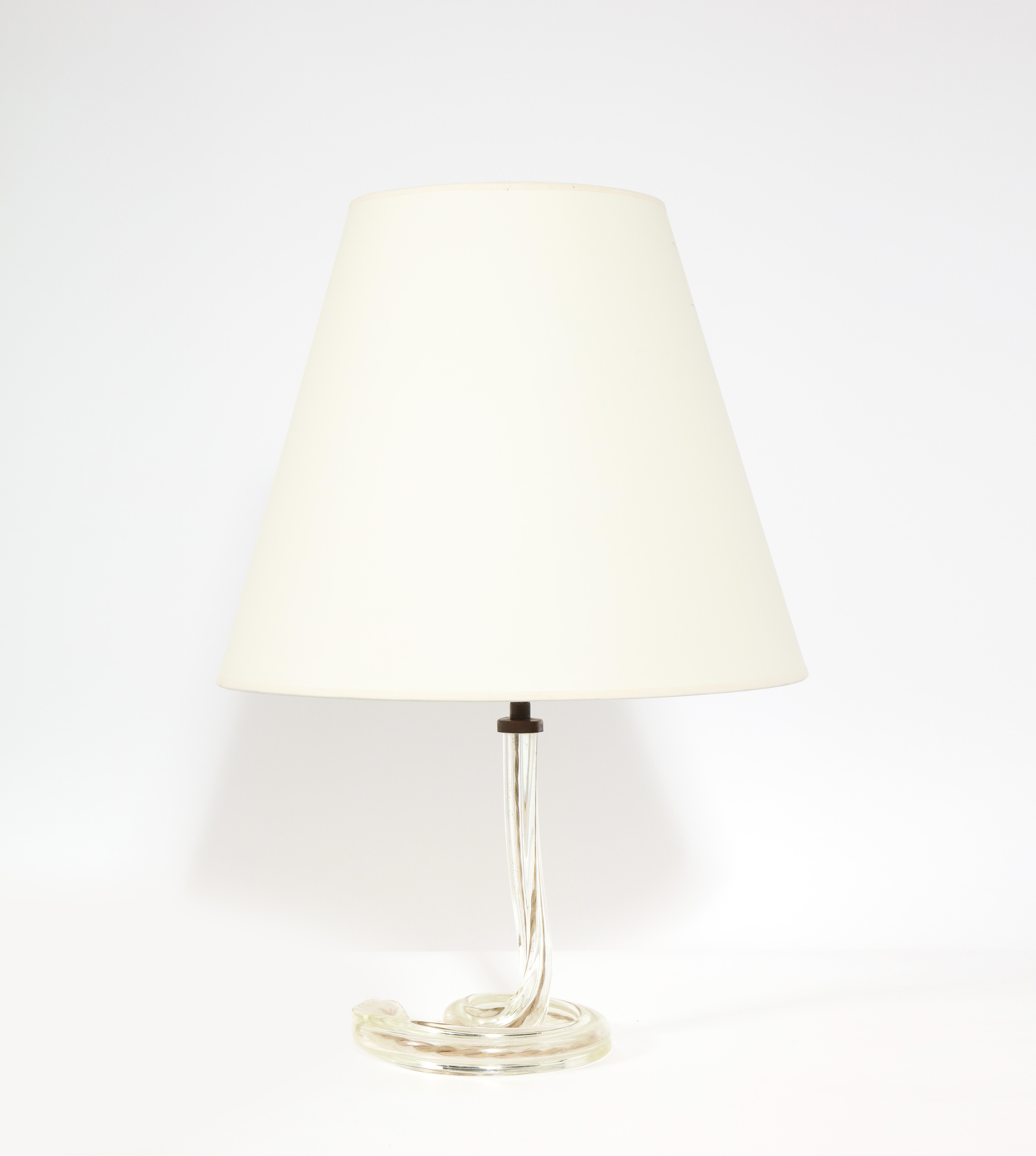 Elegant twisted Murano glass rod table lamp with brass accents. Shade is for photographic purposes.